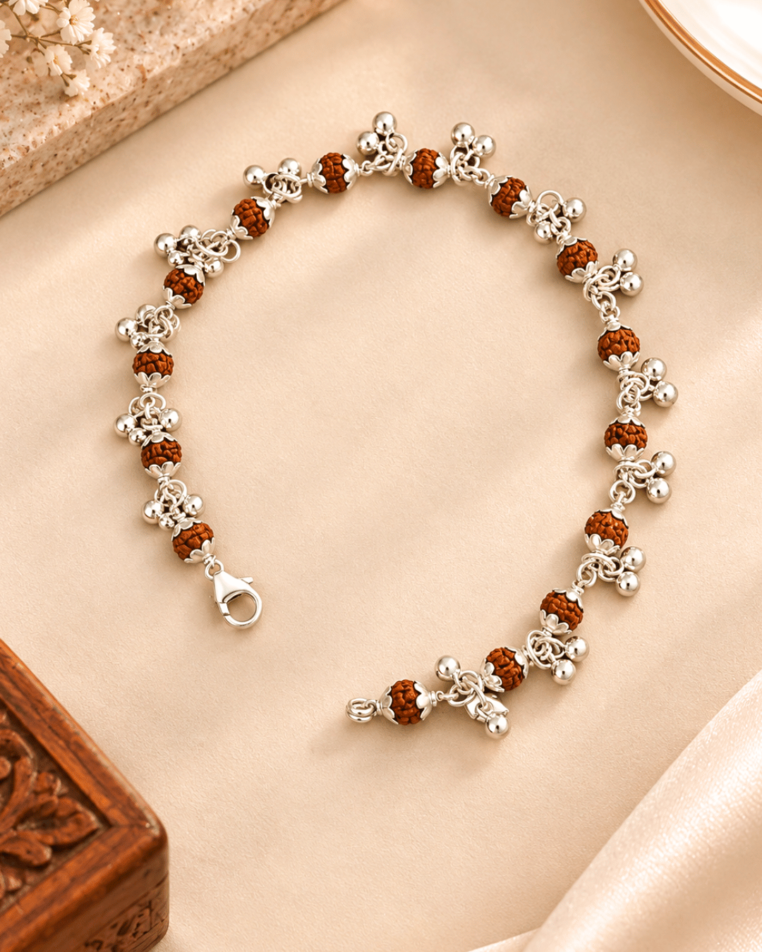 Elarisse Pearl Bracelet