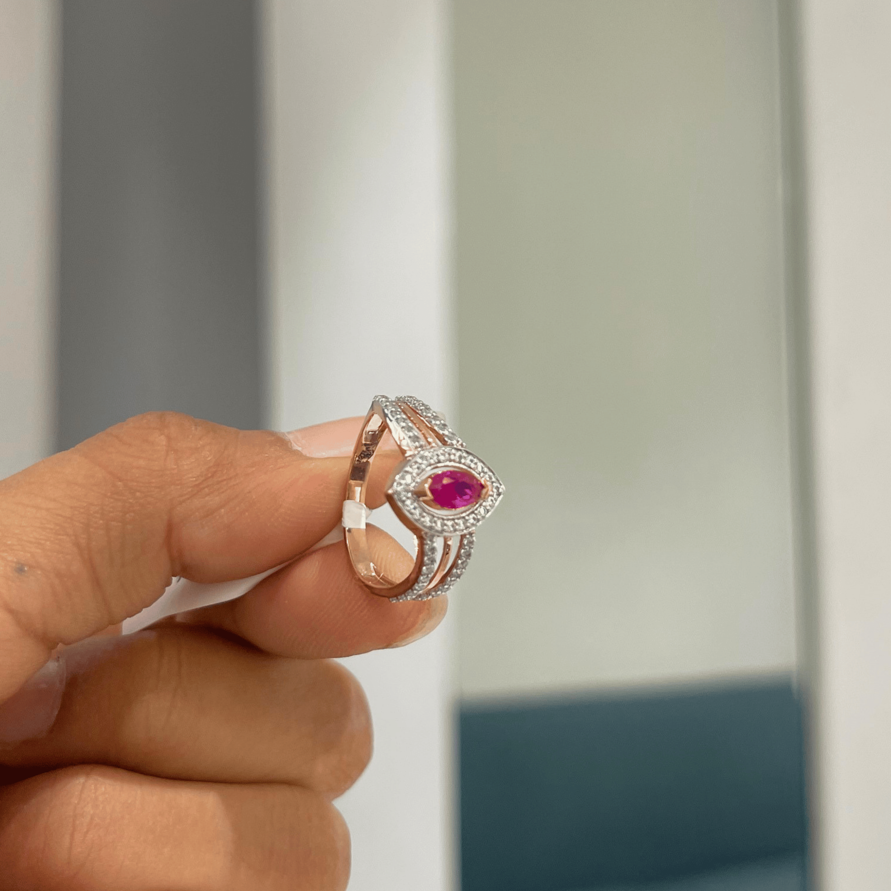 Crystal Kiss Ring