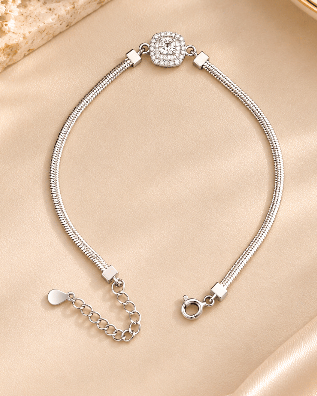 Elvessa Pearl Bracelet