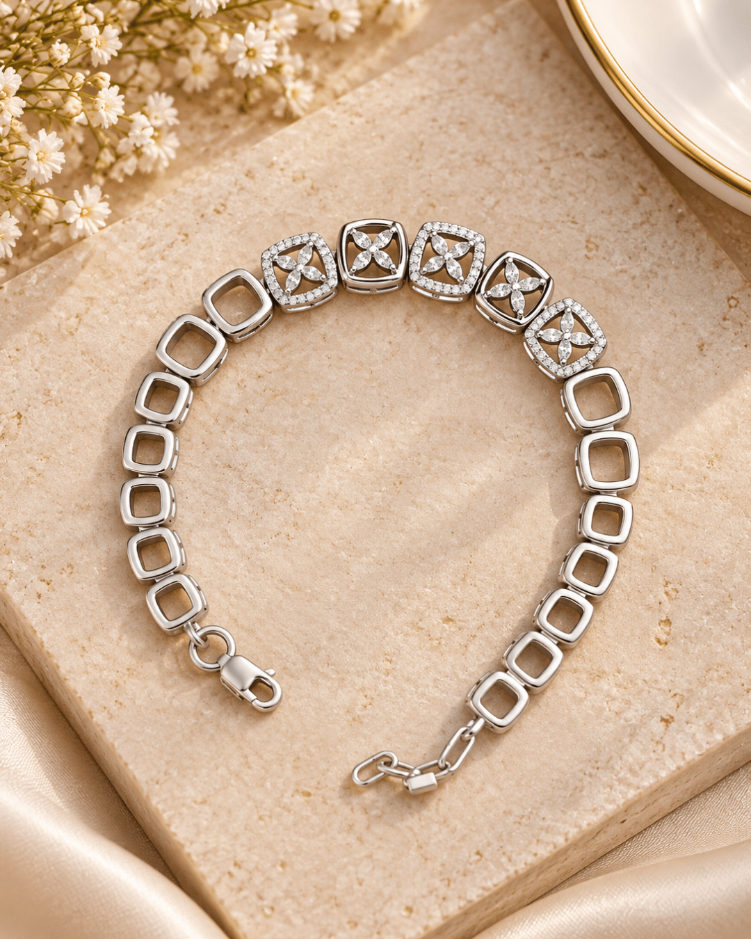 Zavelle Luxe Bracelet