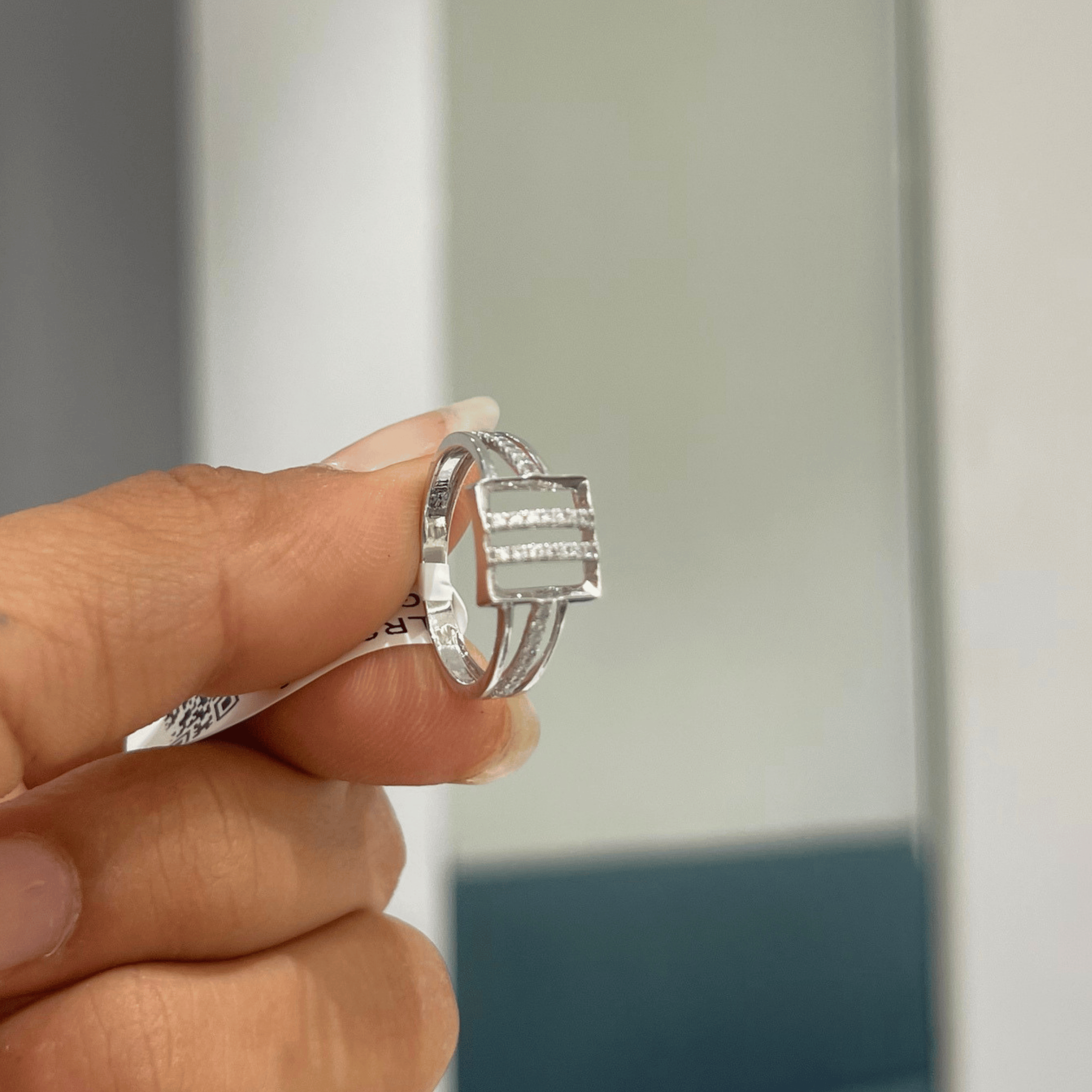 Aurora Luxe Ring