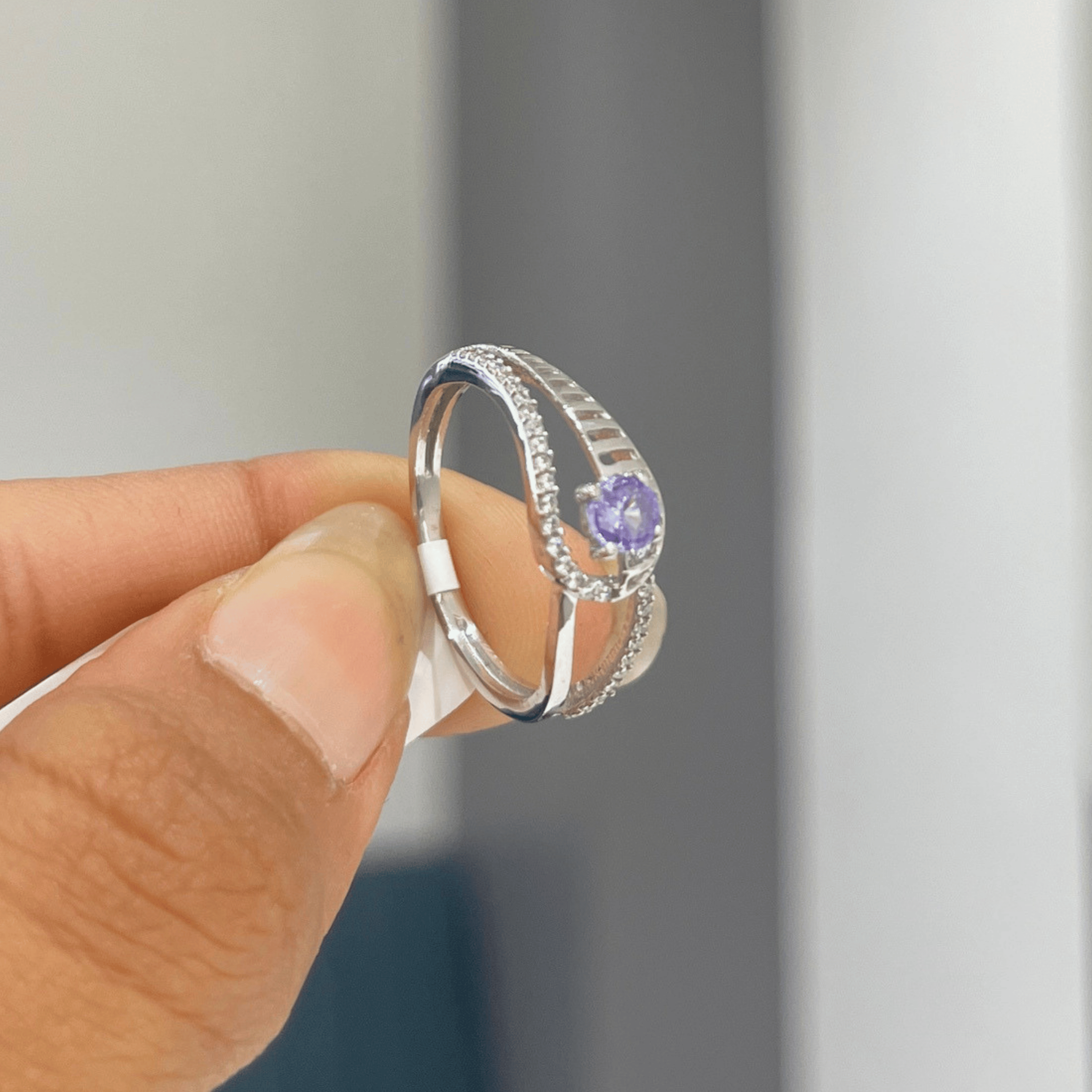 Sparkle Queen Ring