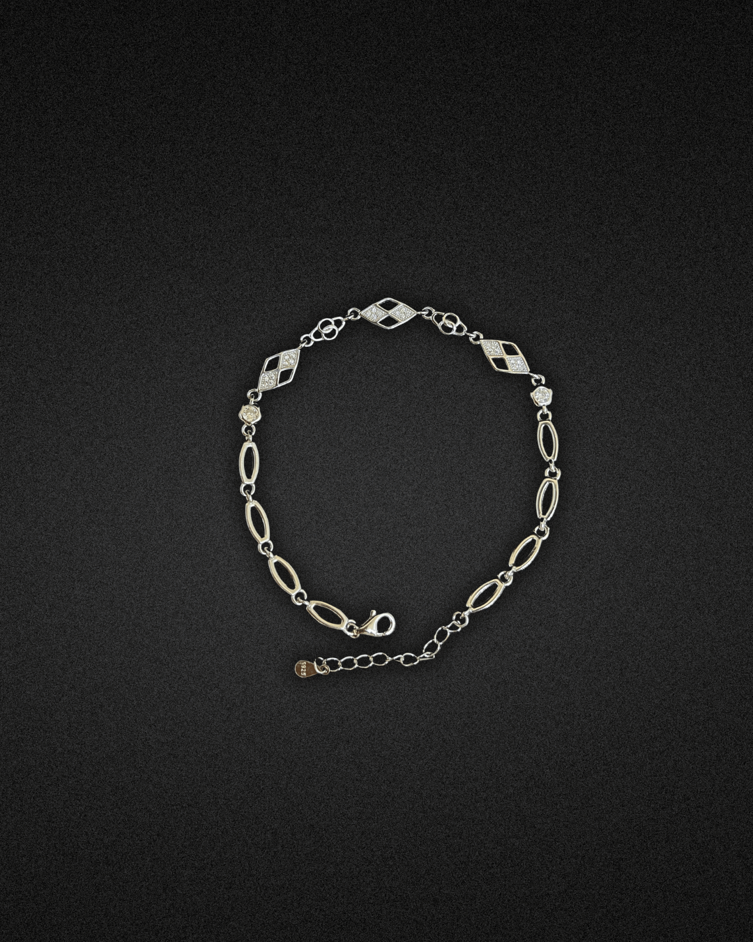 Avelisse Charm Bracelet