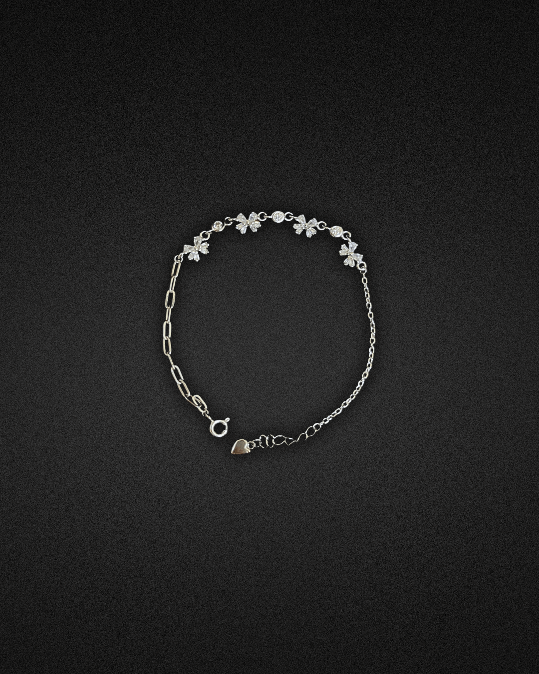 Veloura Pearl Bracelet
