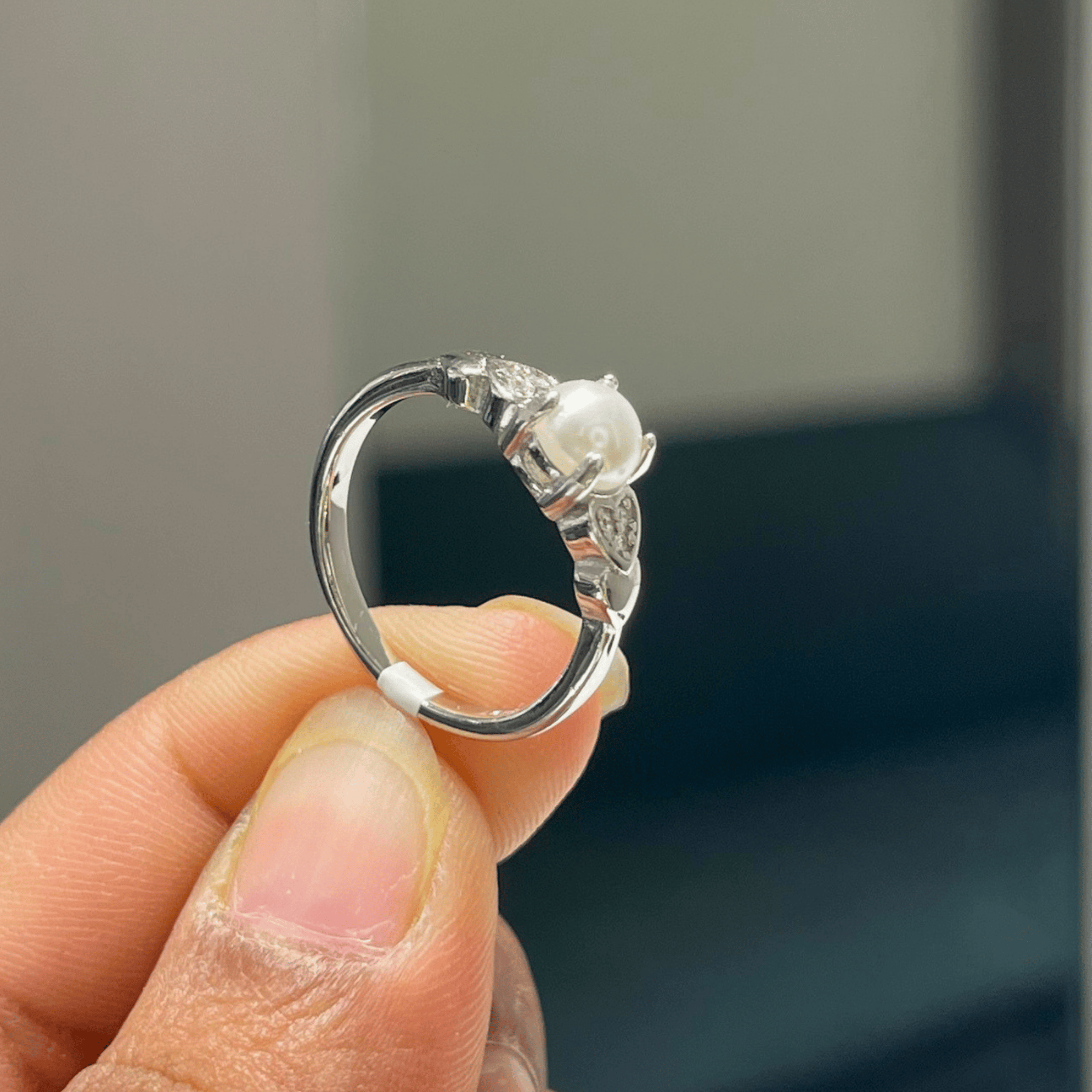 Sapphire Shine Ring
