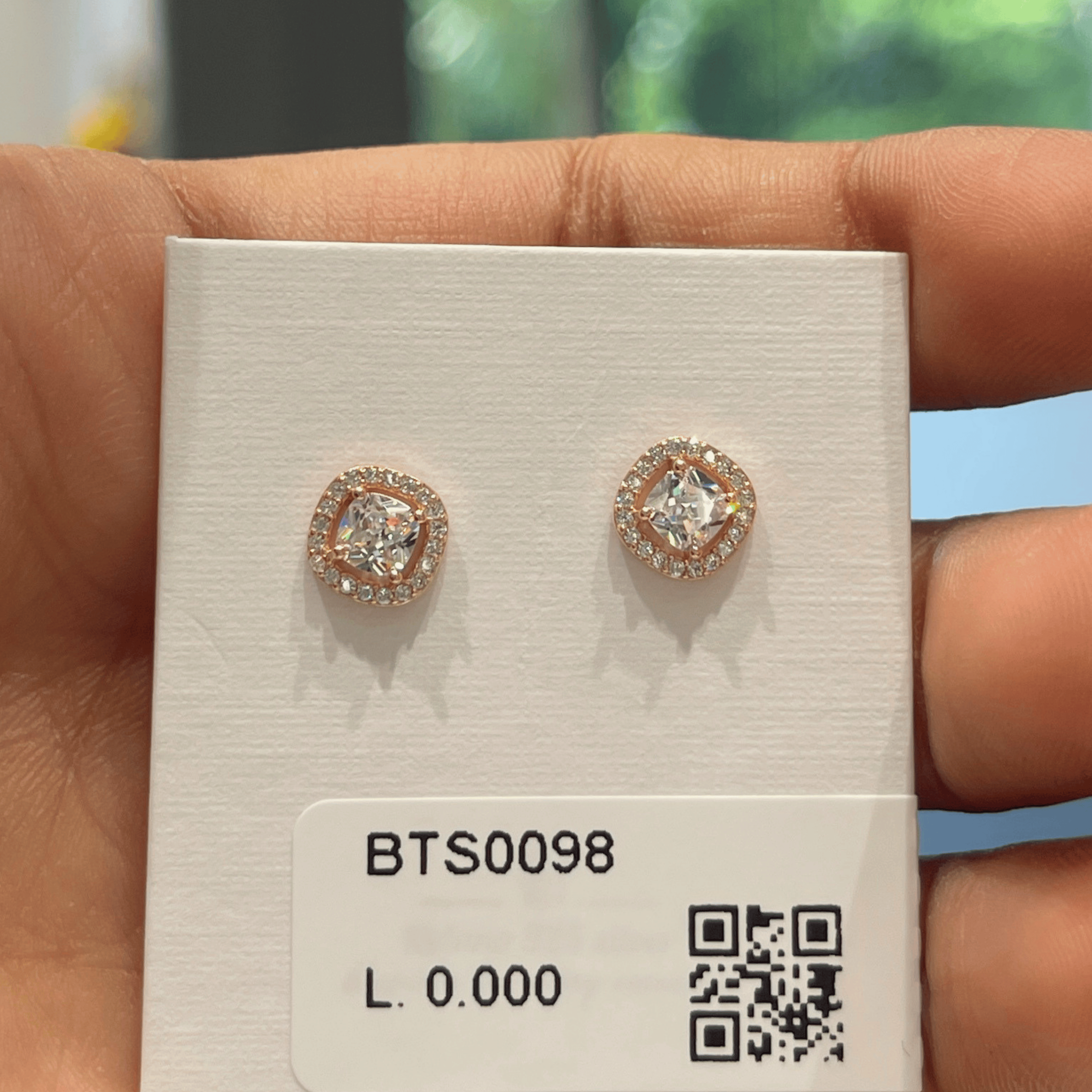 Glitter Studs