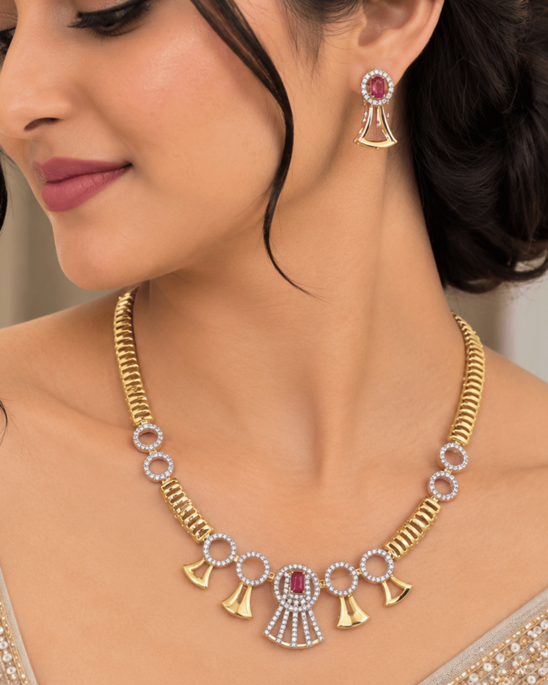 Traditional Luxe Necklace