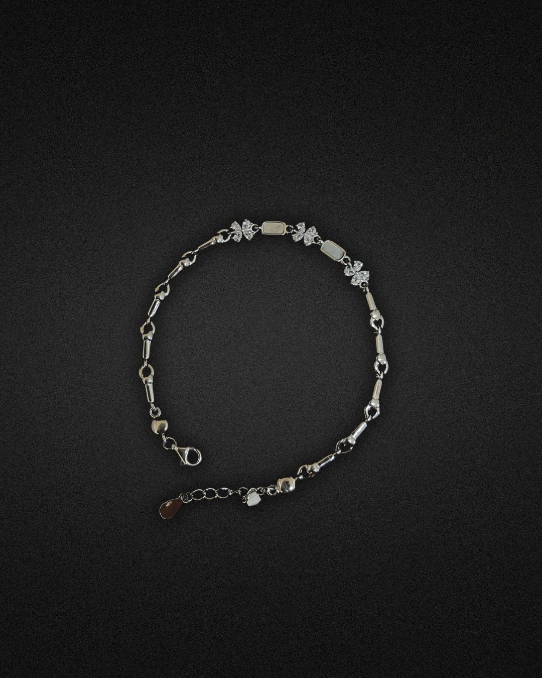 Zeloria Luxe Bracelet