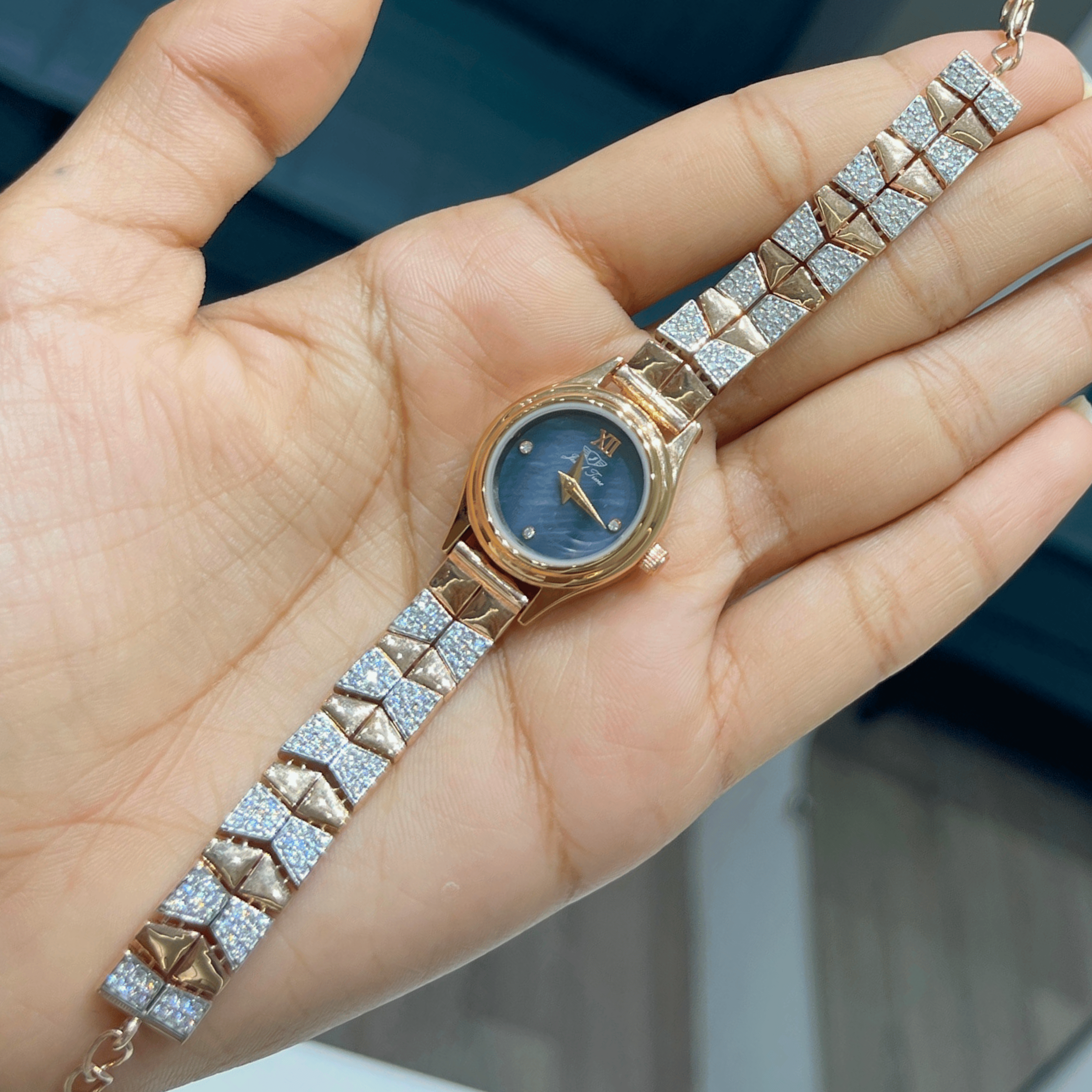 Luxury Spark Bracelet Watch