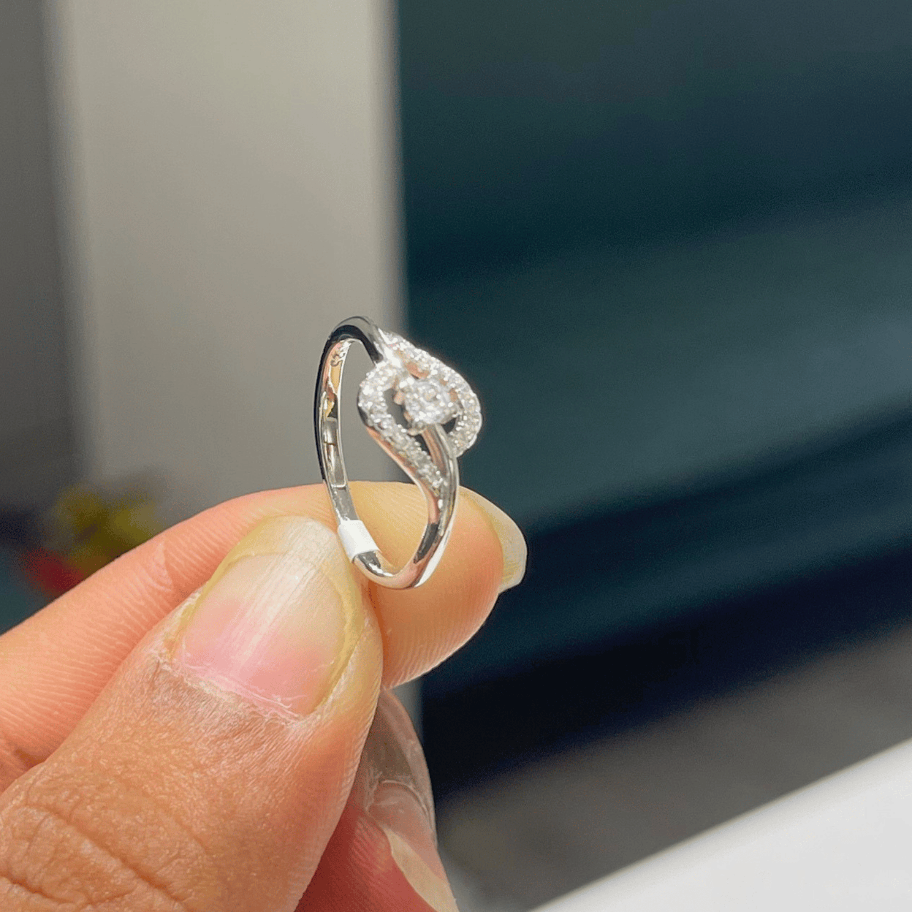 Pearl Spark Ring