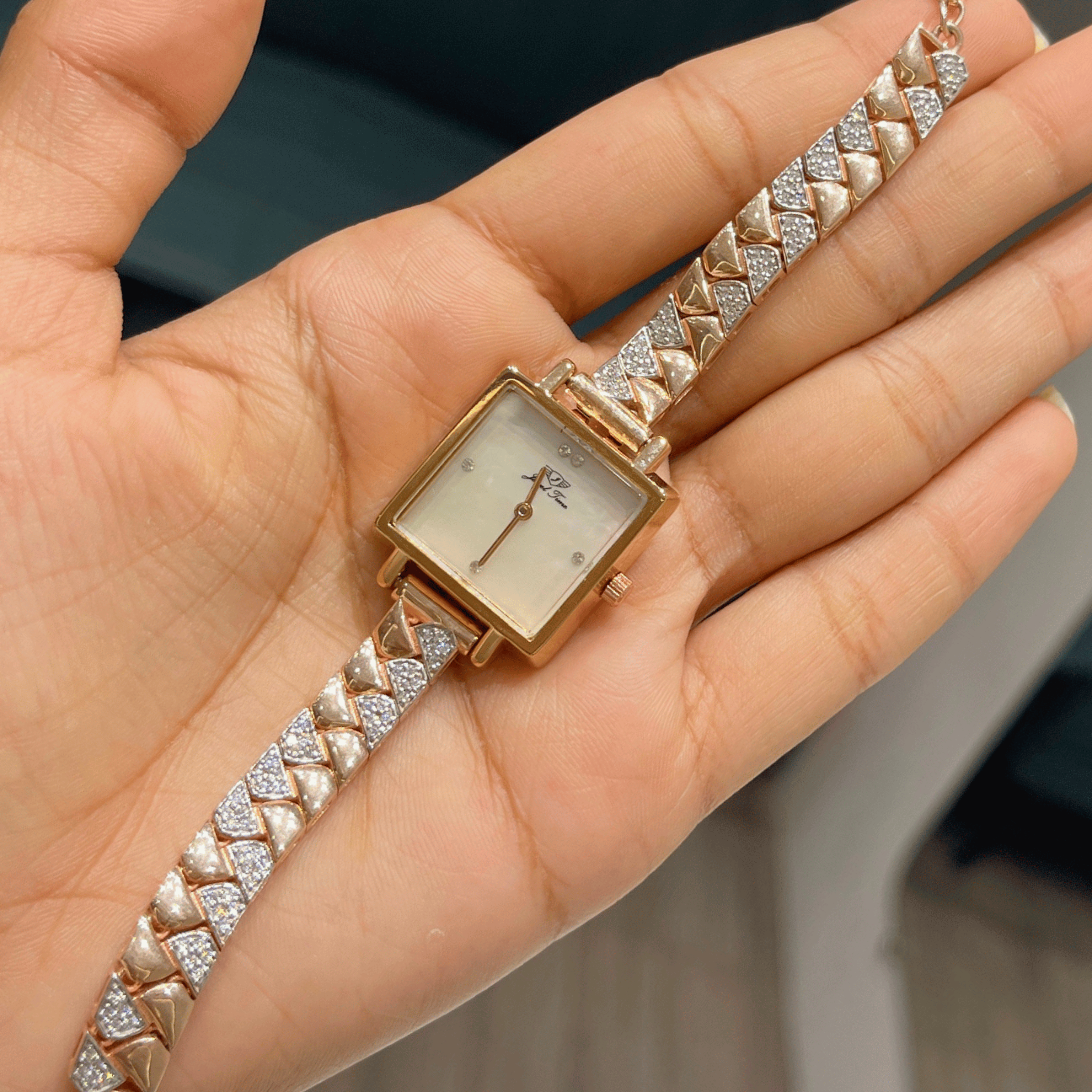 Golden Aura Bracelet Watch