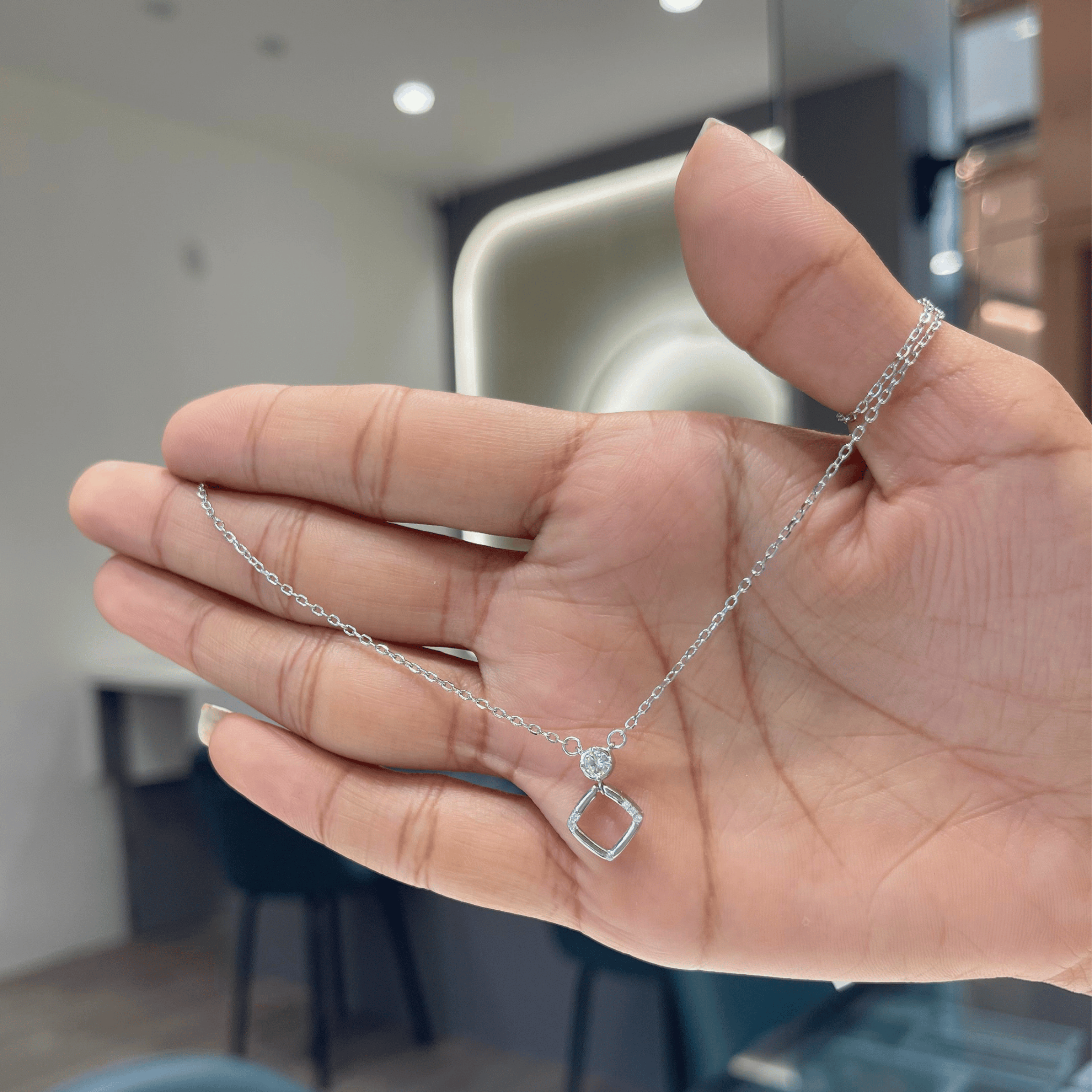 925 Silver Fancy Pendant Chain