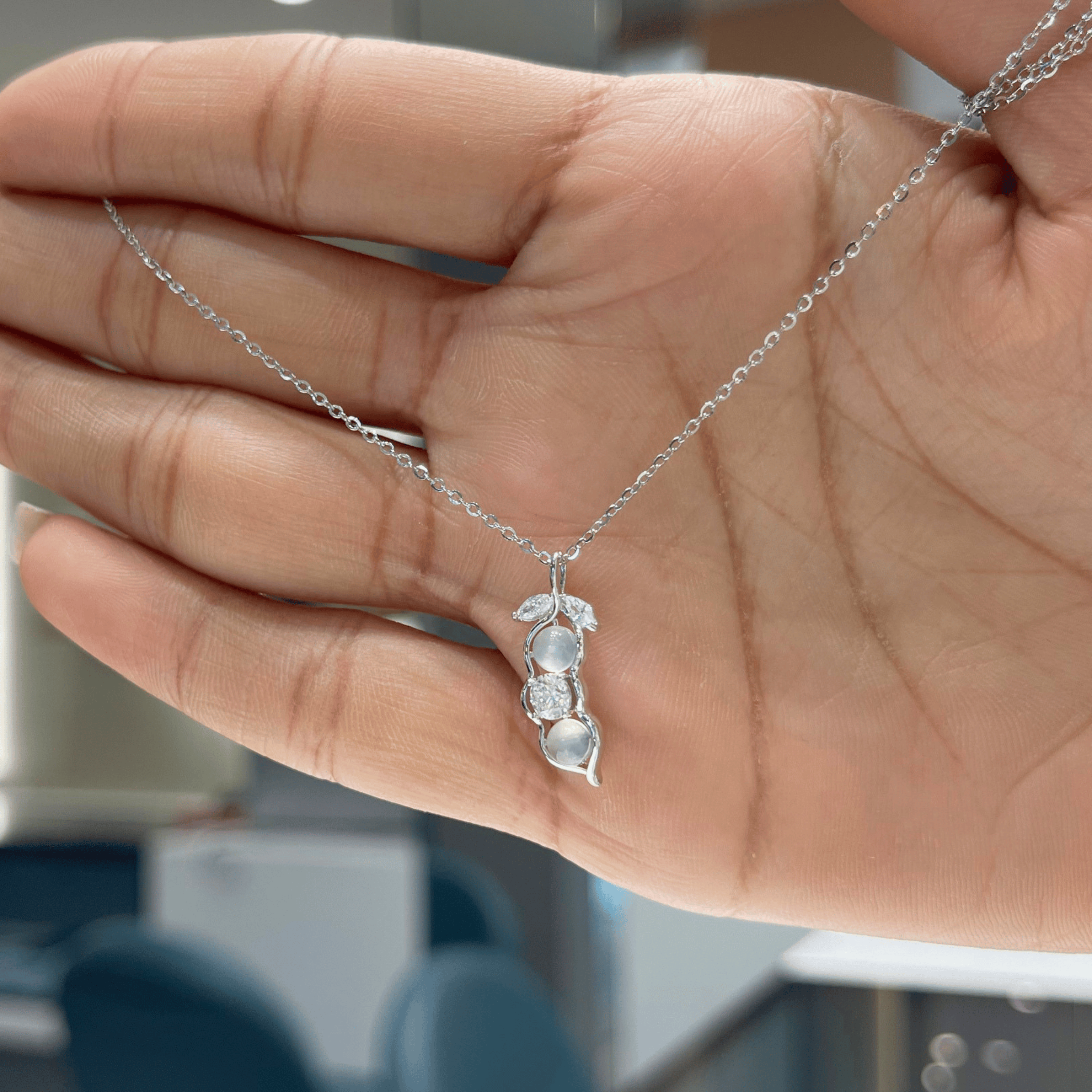925 Silver Beautiful Pendant Chain