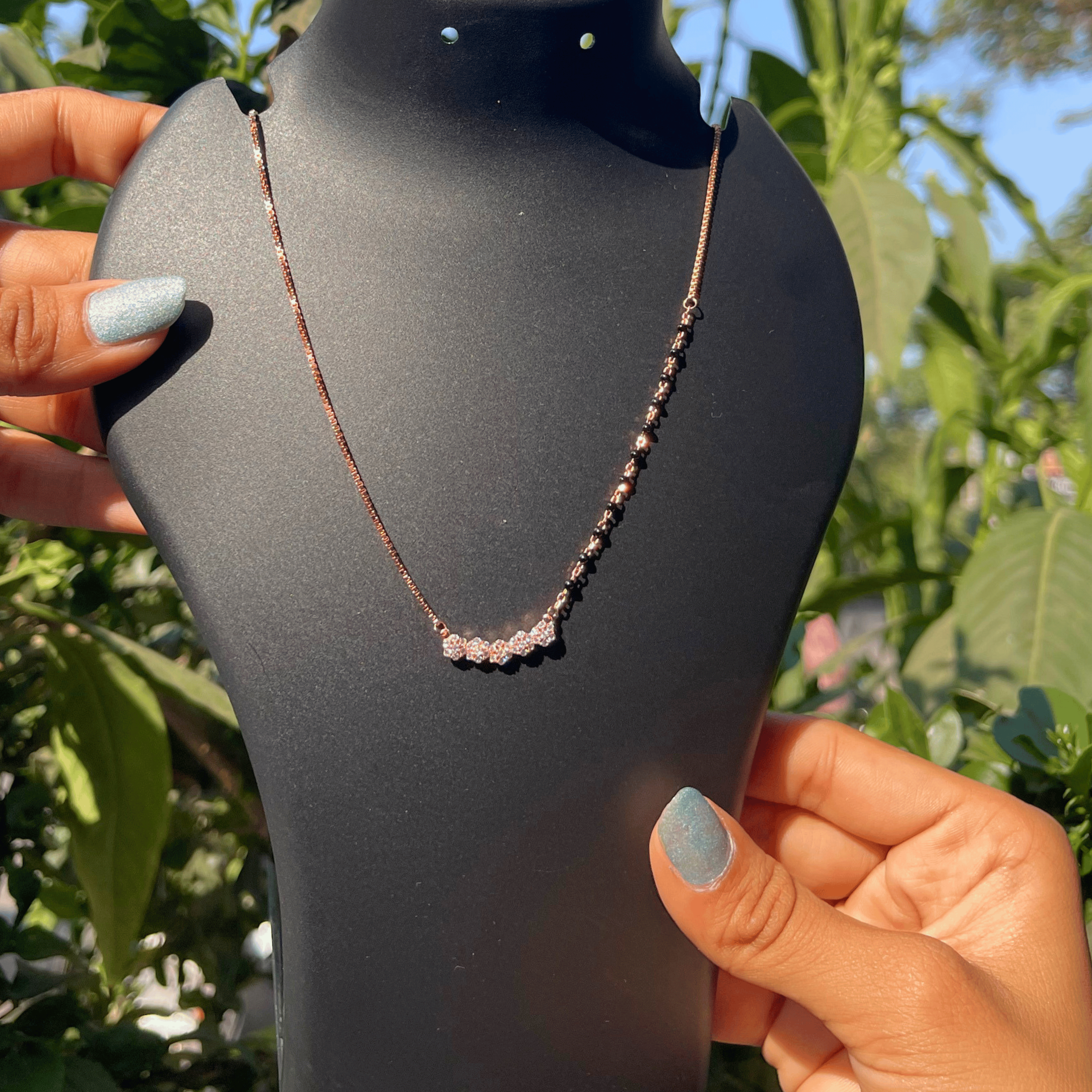 925 Silver Curved Stone Line Mangalsutra