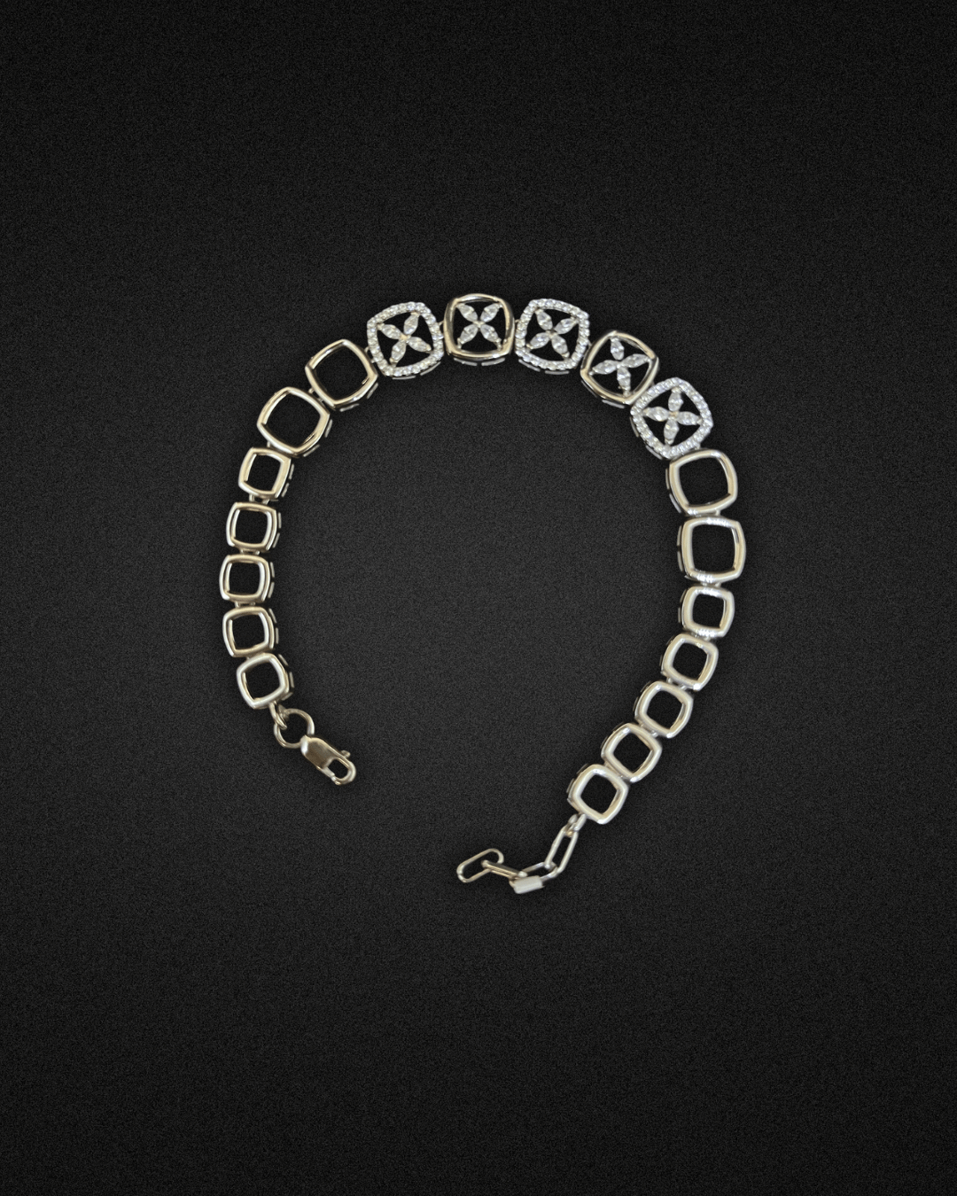 Zavelle Luxe Bracelet