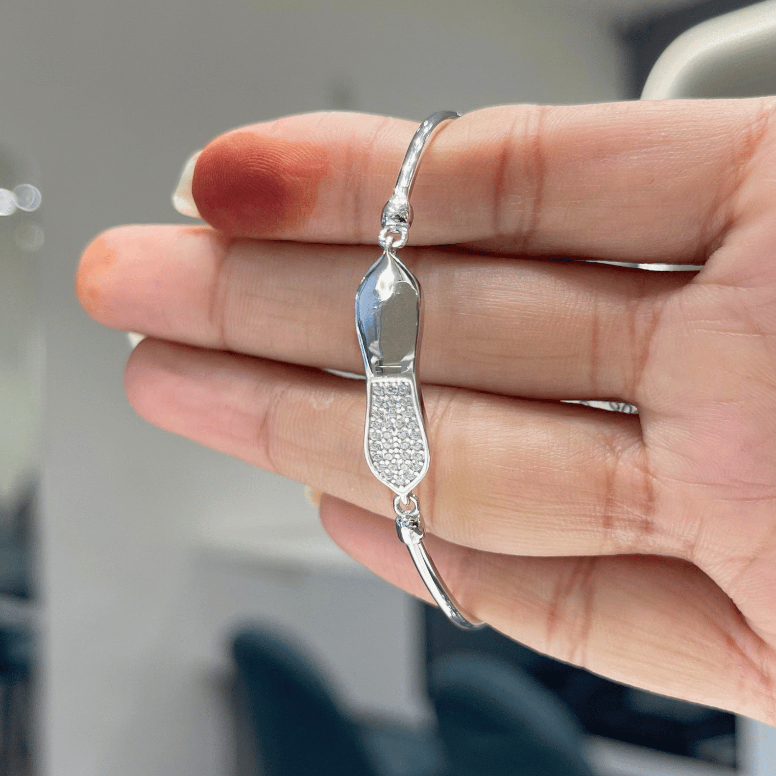 Luxury Crystal Kada