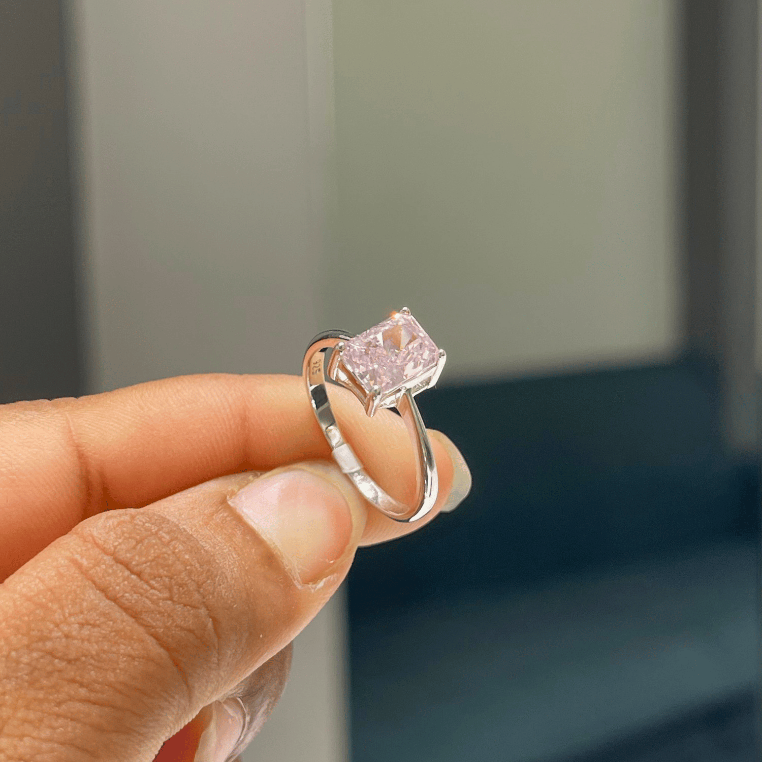 Luxe Orbit Ring
