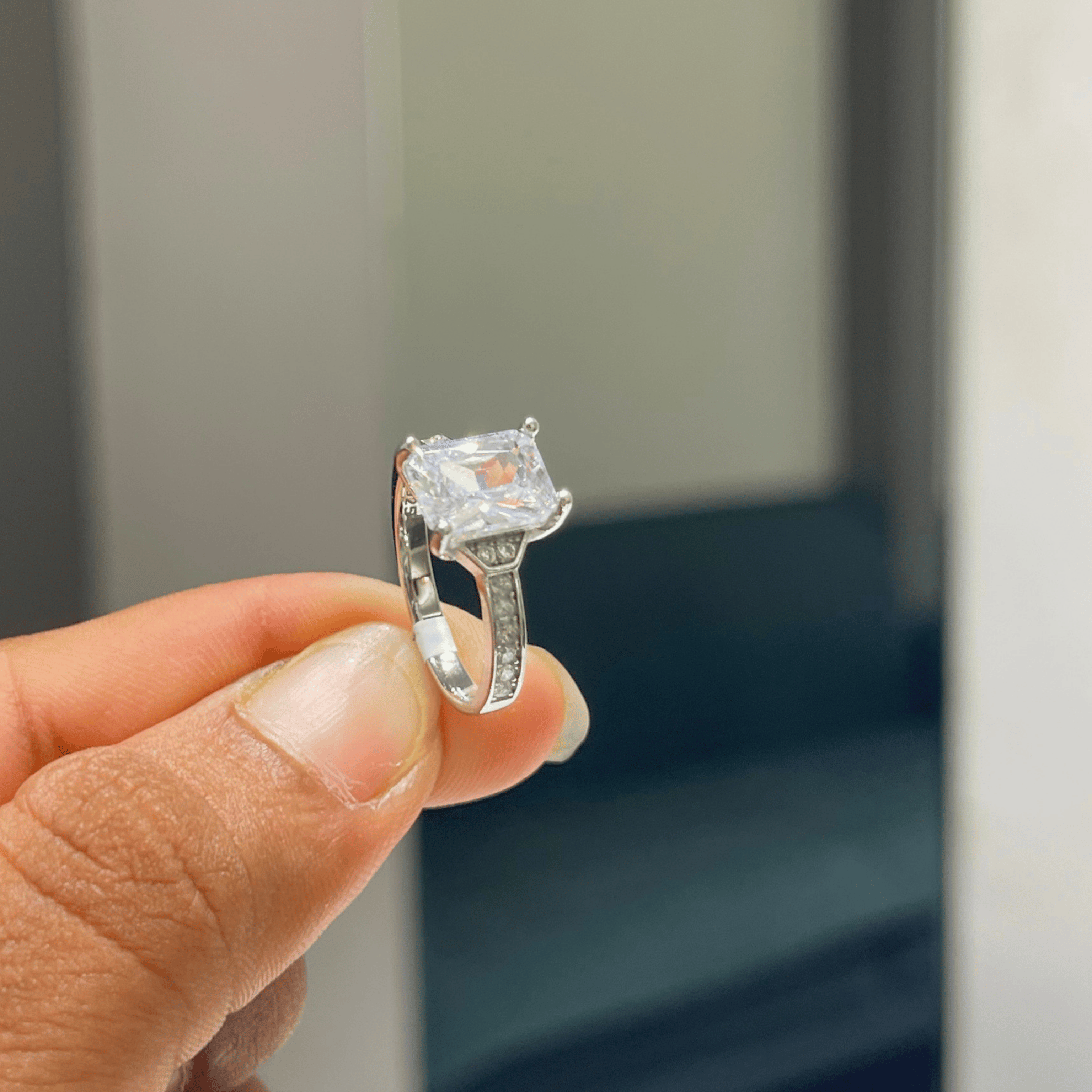Aurora Shine Ring