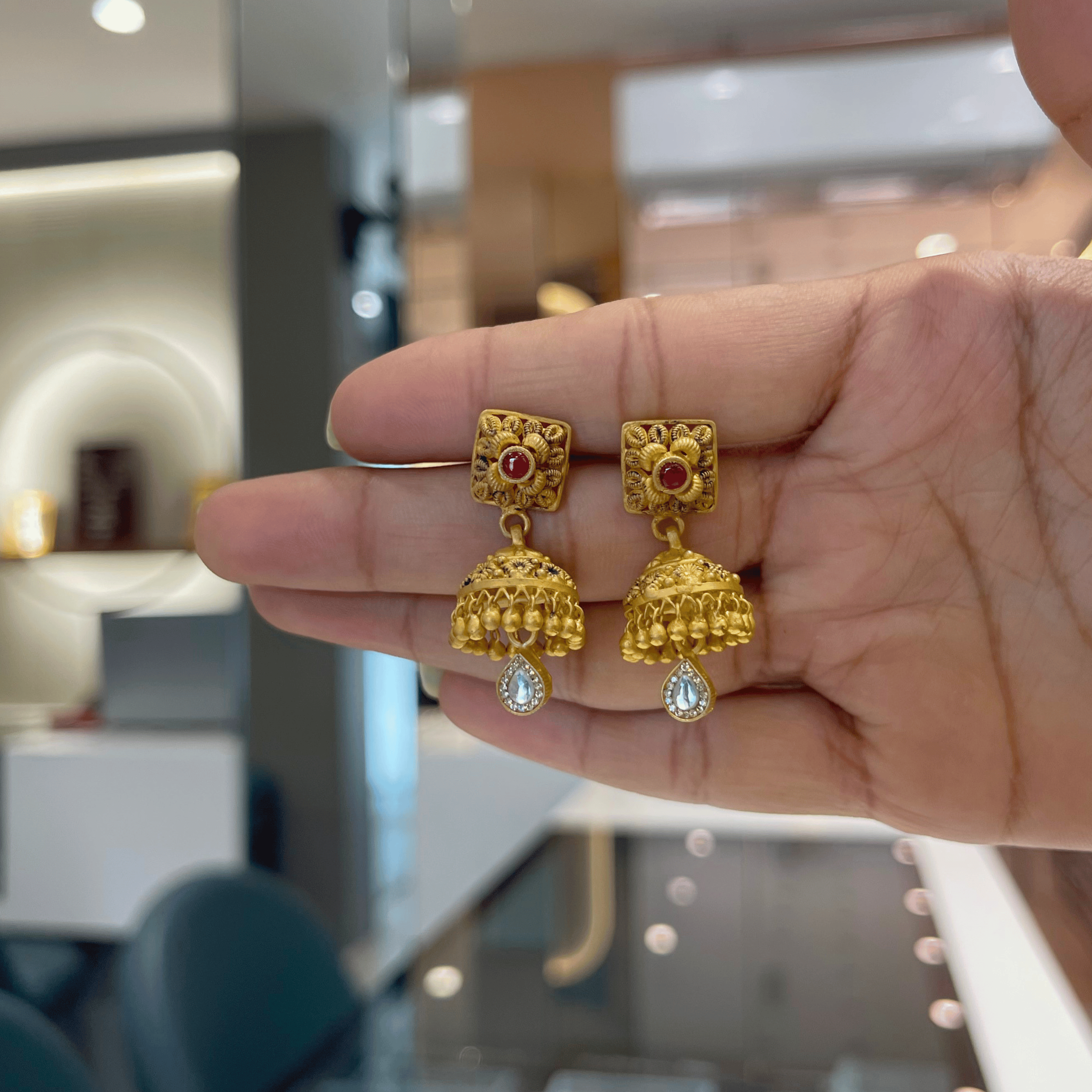 Heritage Style Kundan Jhumka