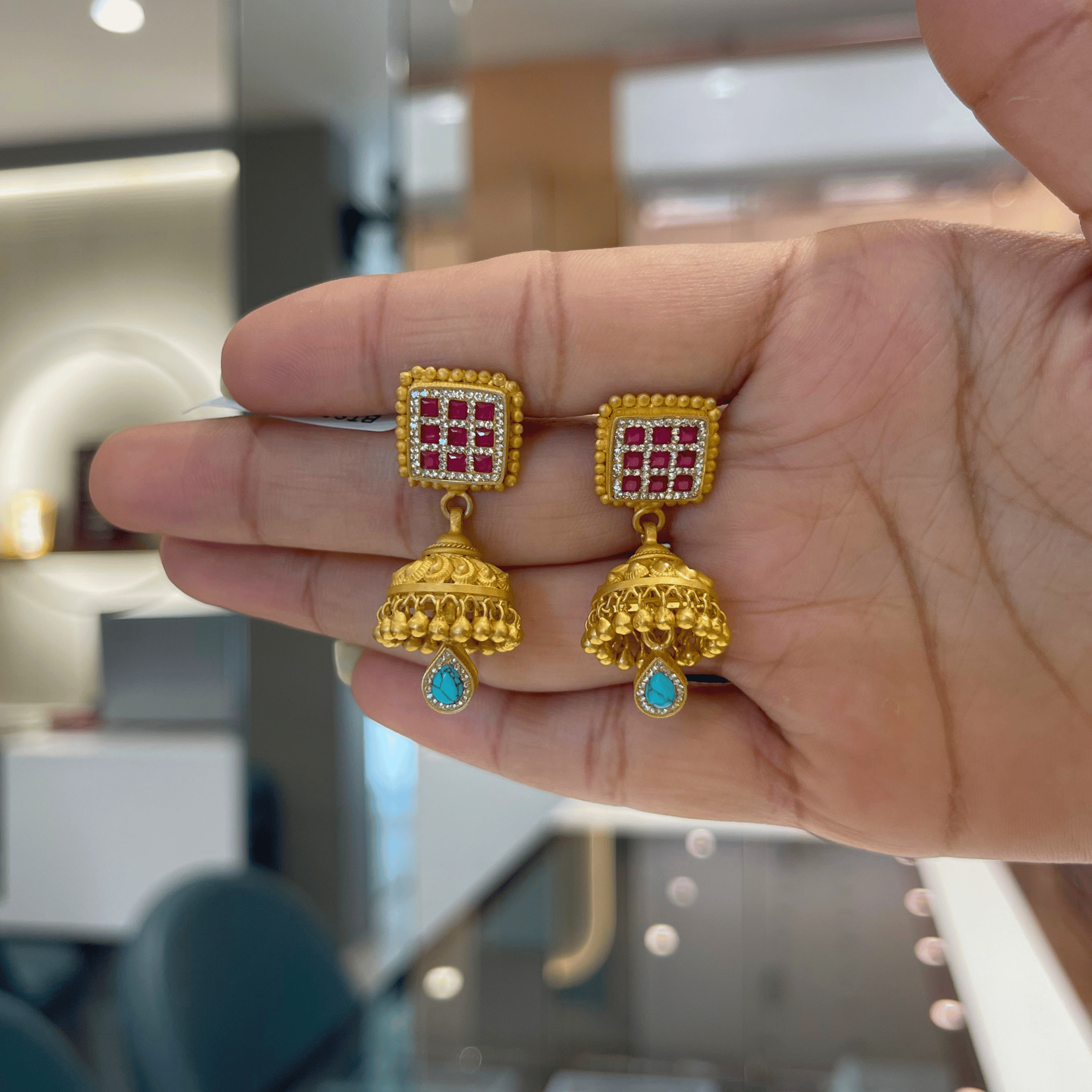 Vintage Royal Jhumka Earrings