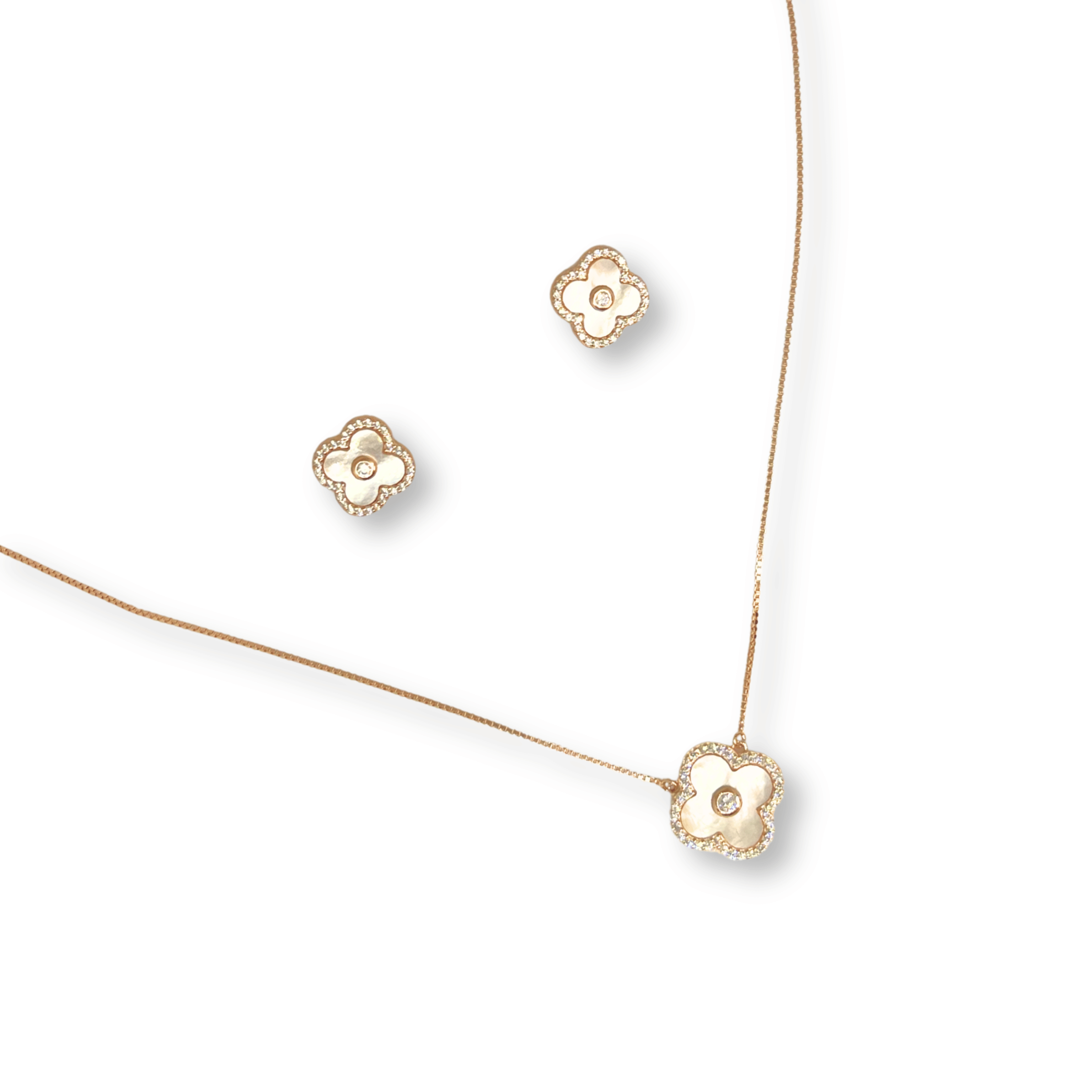 Clover Floral Minimal Necklace Set