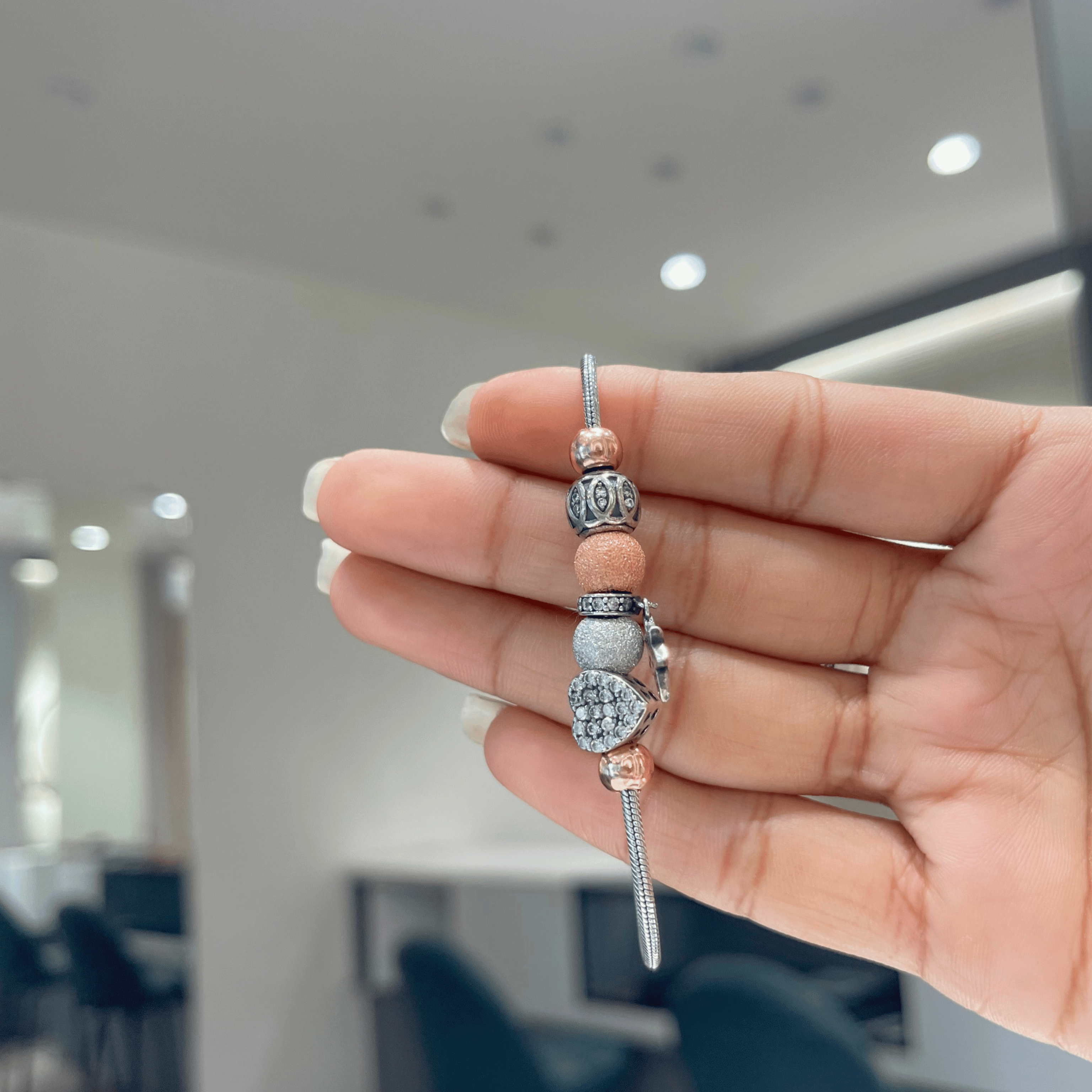 Crystal Loop Kada