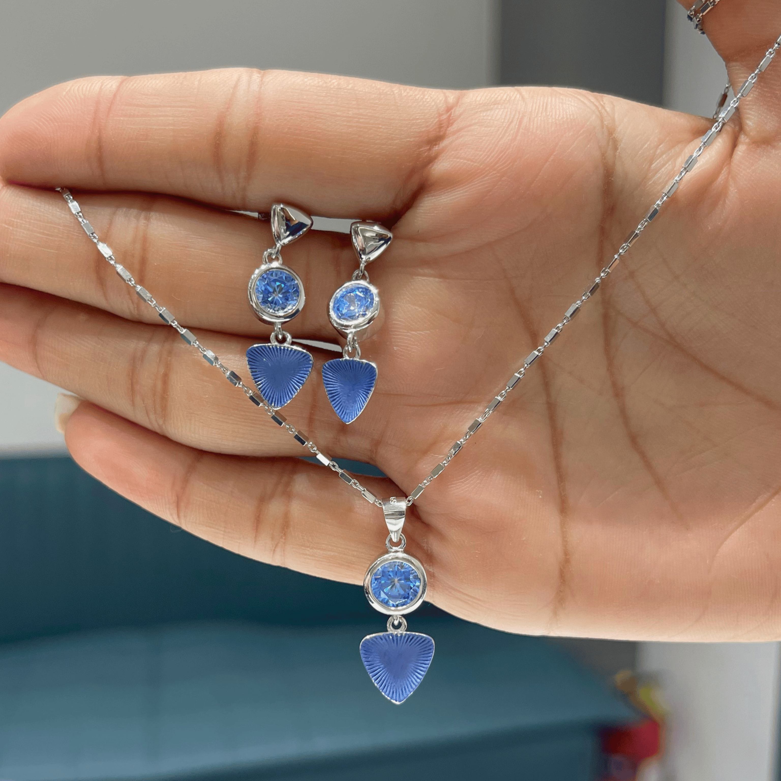 Blue Crystal Elegance Set
