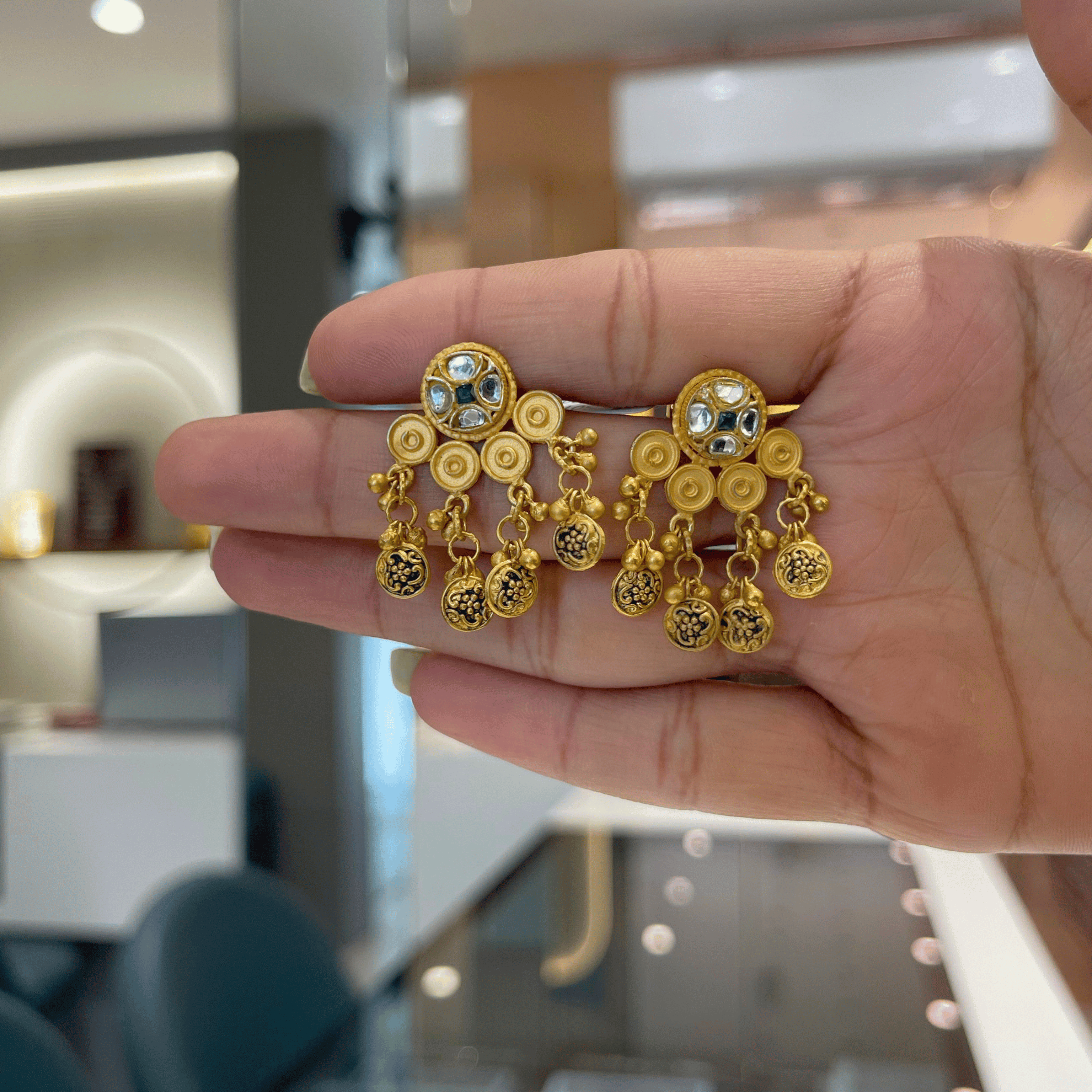 Queen Style Antique Jhumka