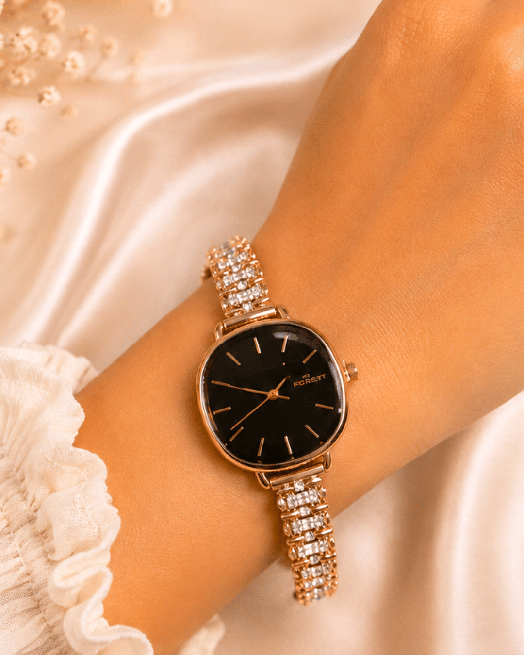 Stylish Charm Wrist Watch