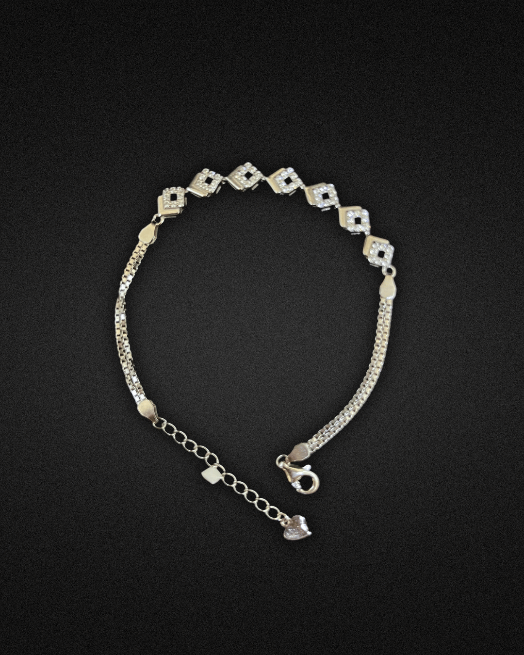 The Evora Bracelet