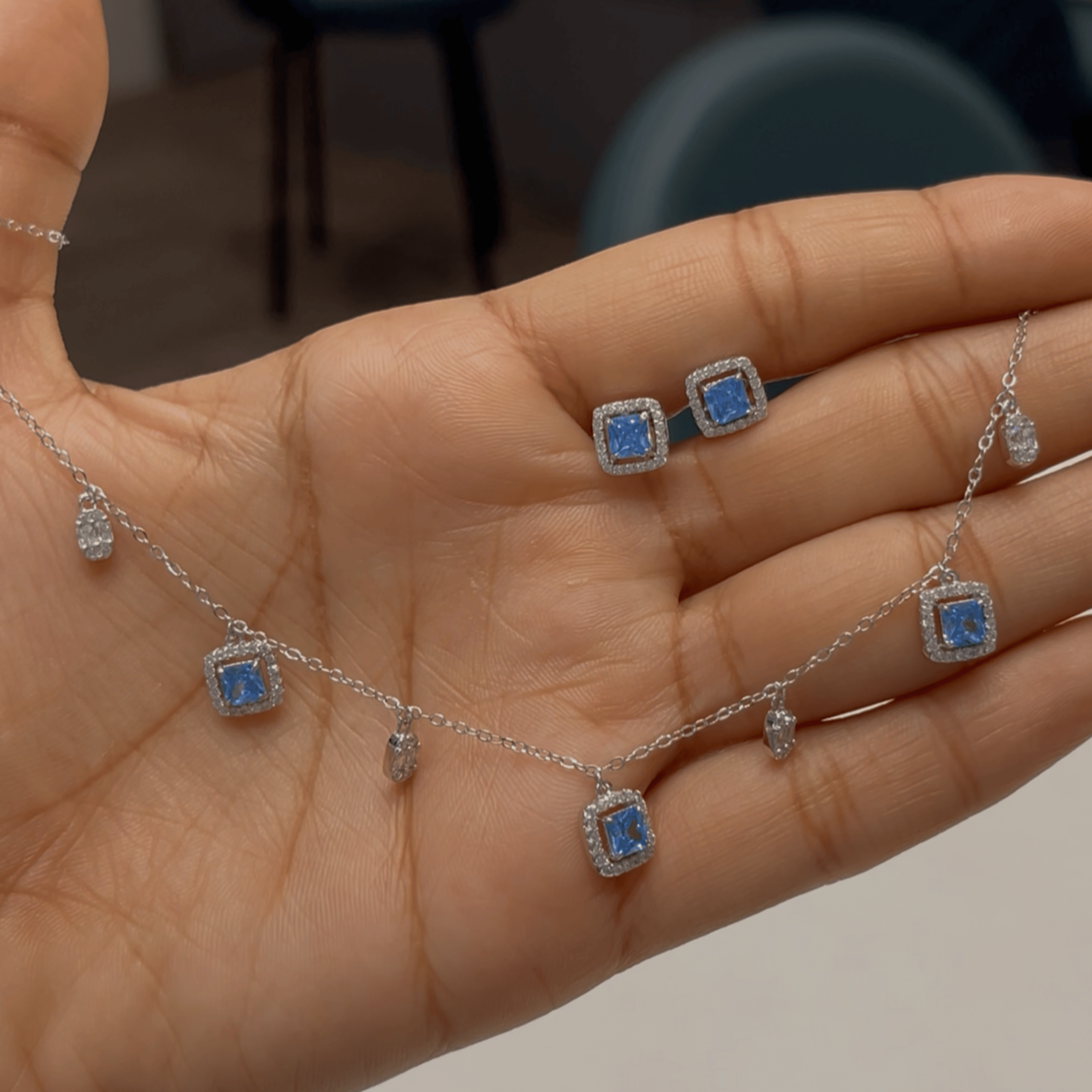 925 Silver Blue Stone Charm Necklace Set