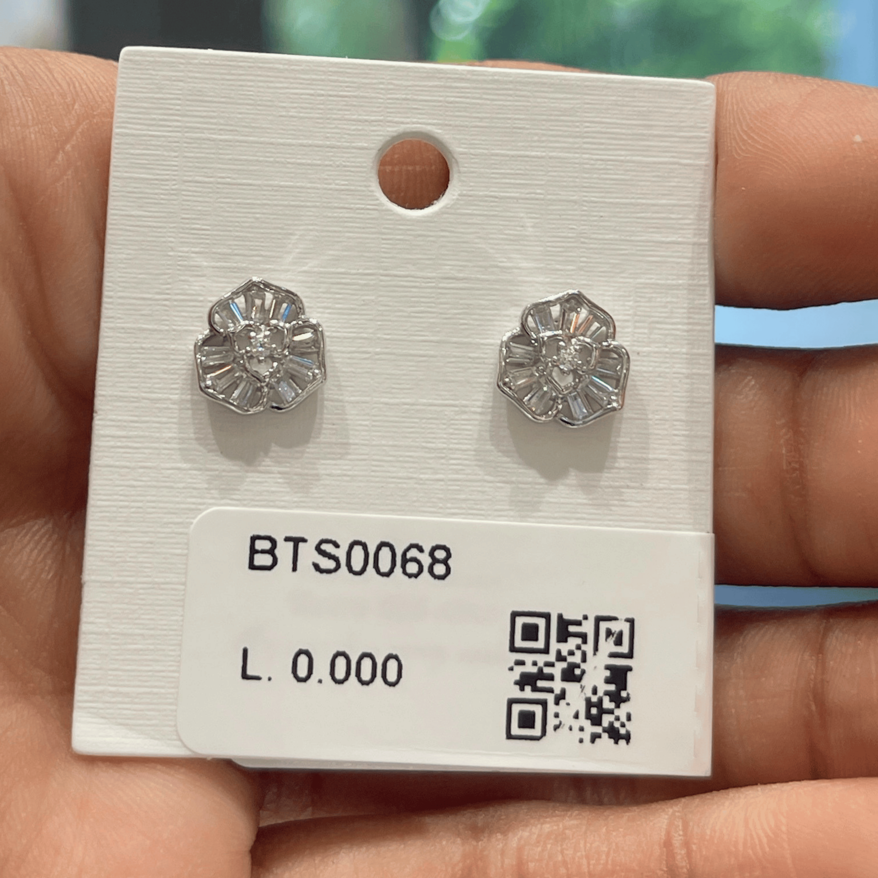 White Diamond  Earrings