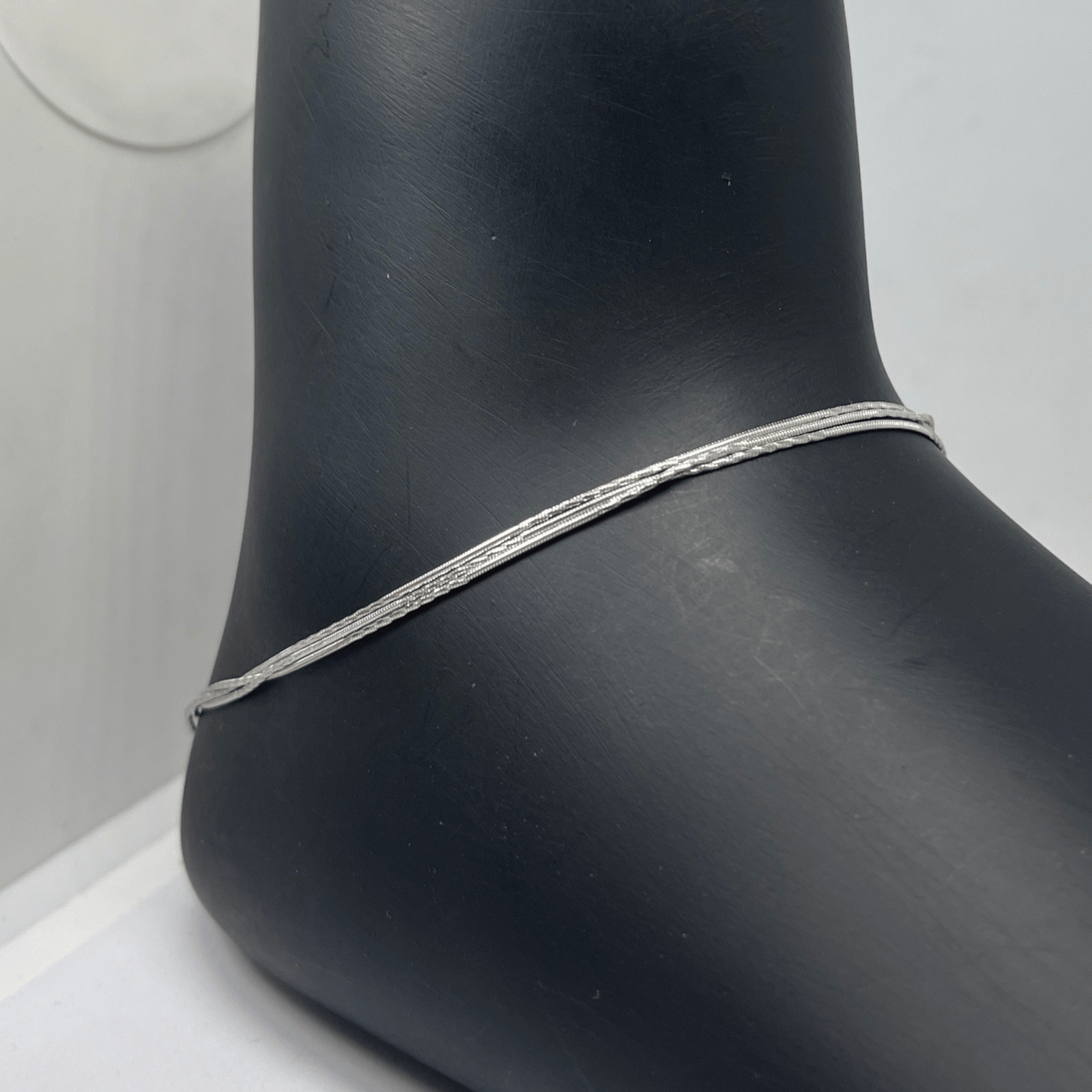 Elegant Glow Anklet