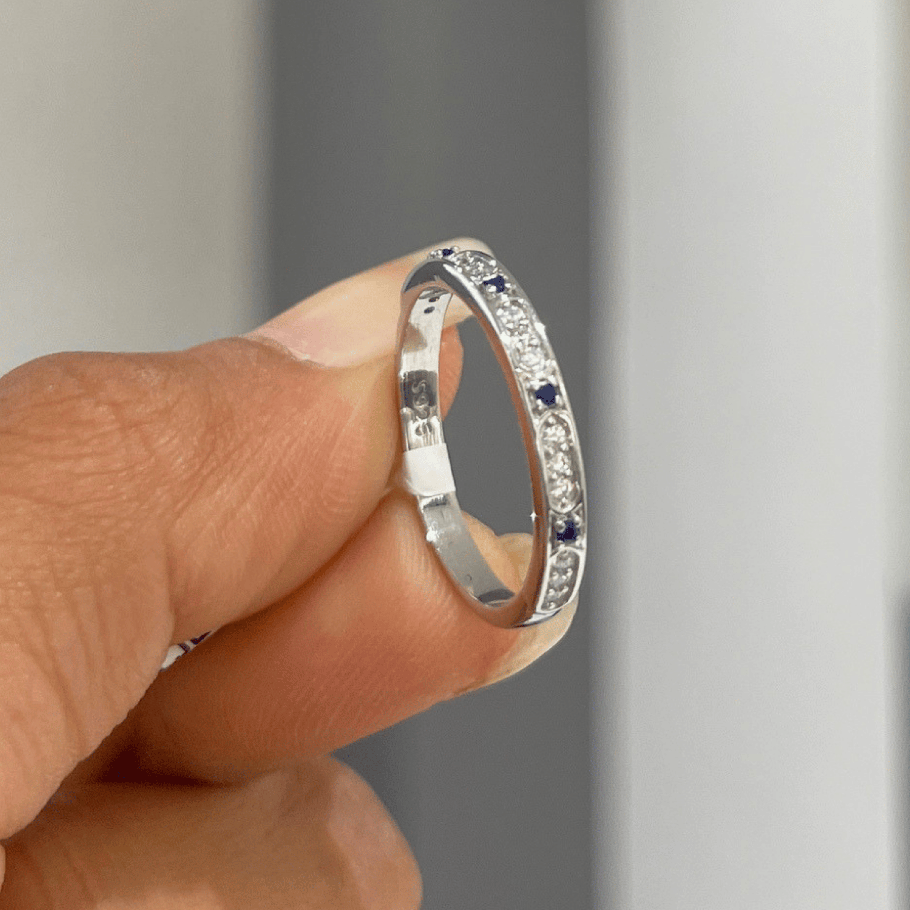 Royal Swan Ring