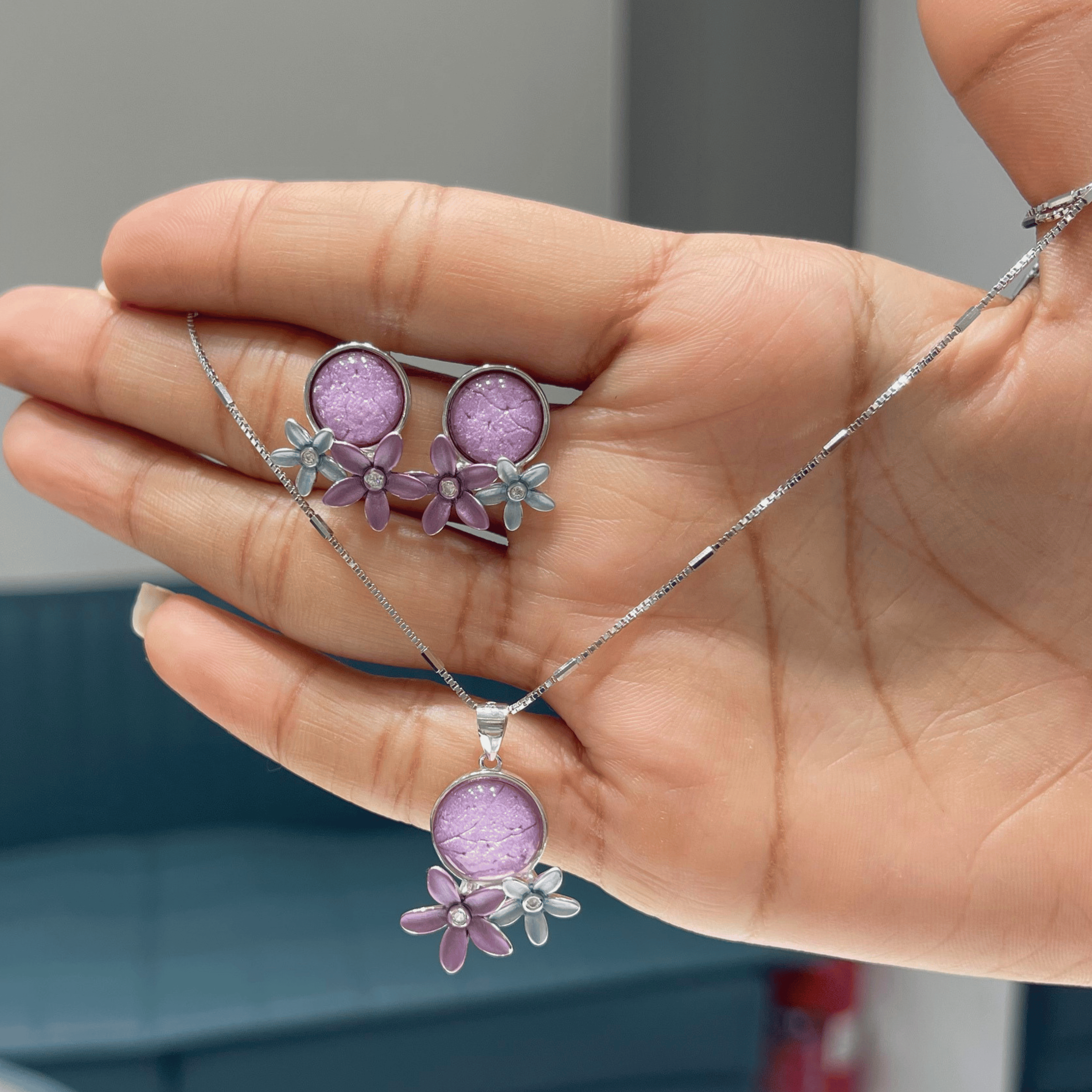 Elegant Blue Drop Set