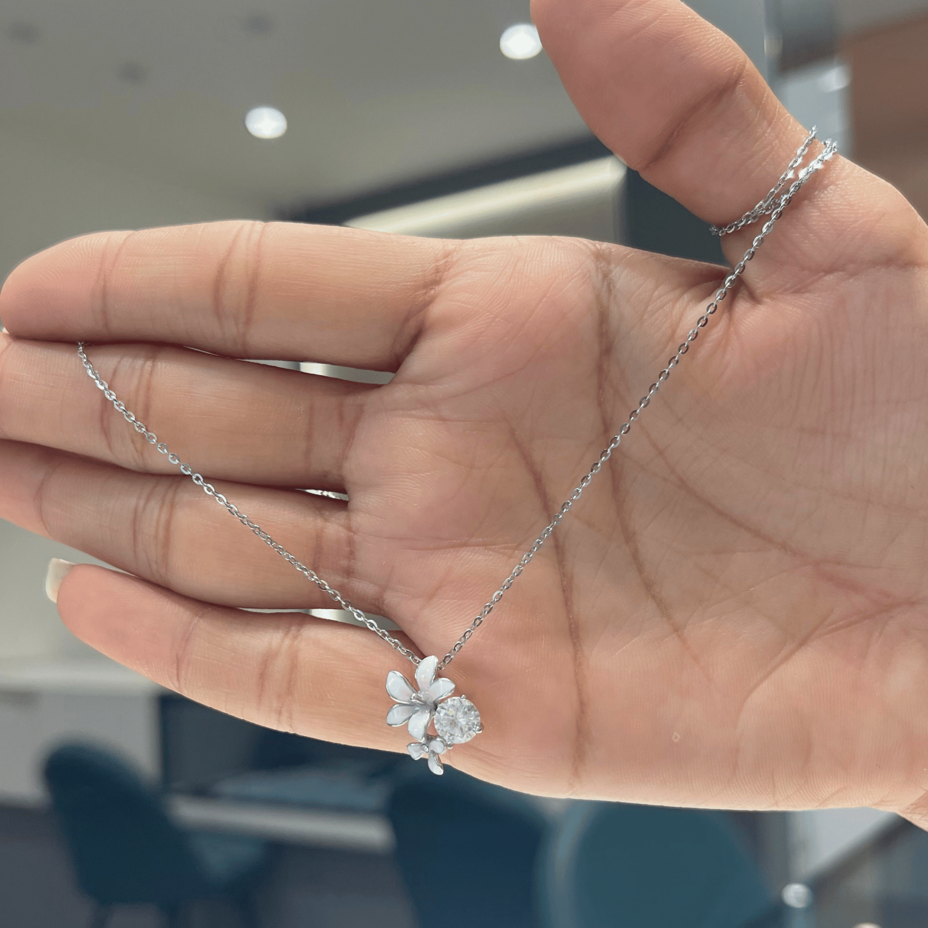 925 Silver Elegant Pendant Chain