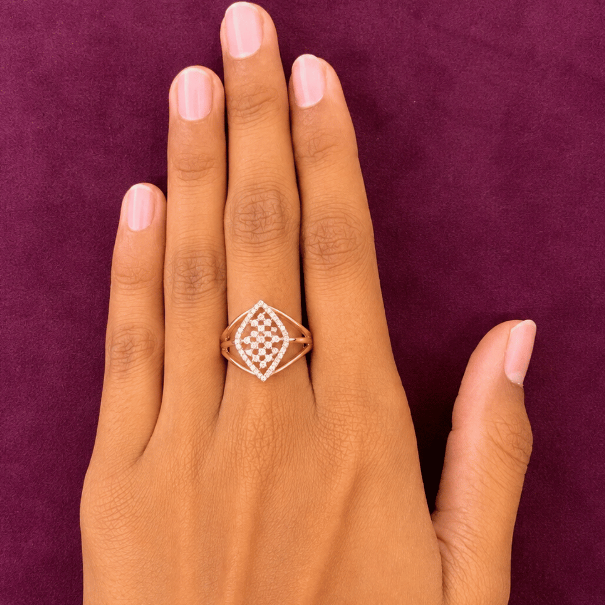 Elavis Ring