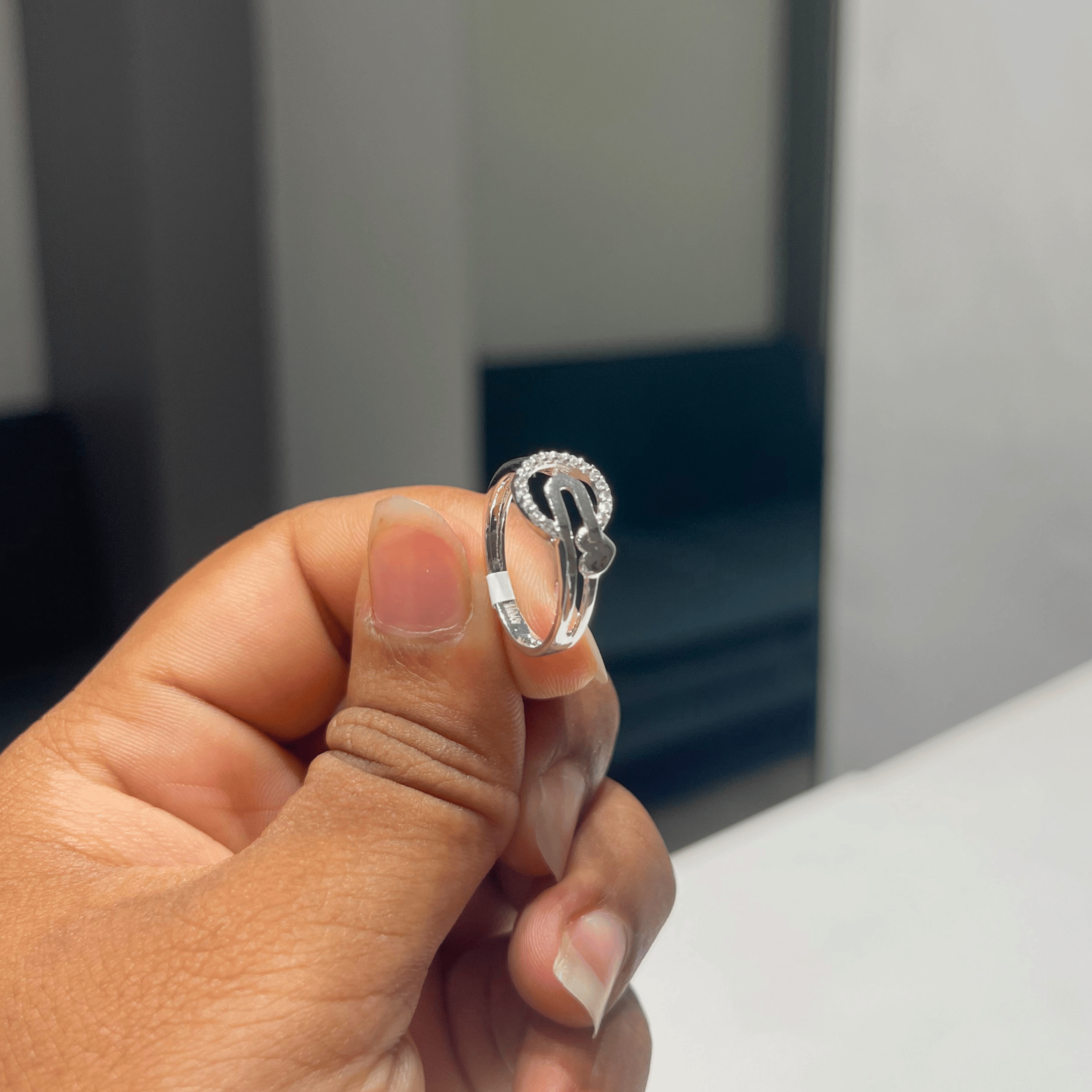 Grace Line Ring
