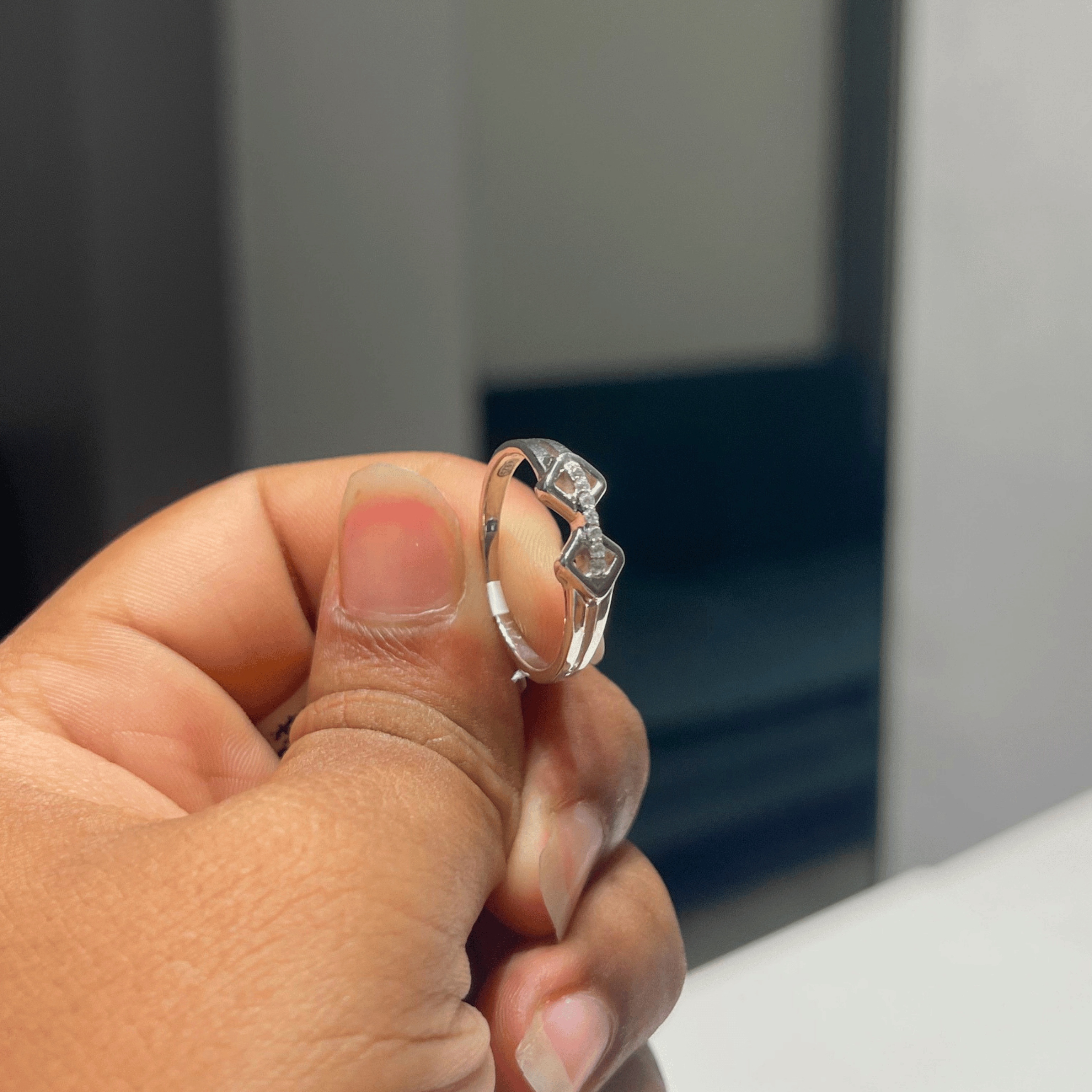 White Glow Ring