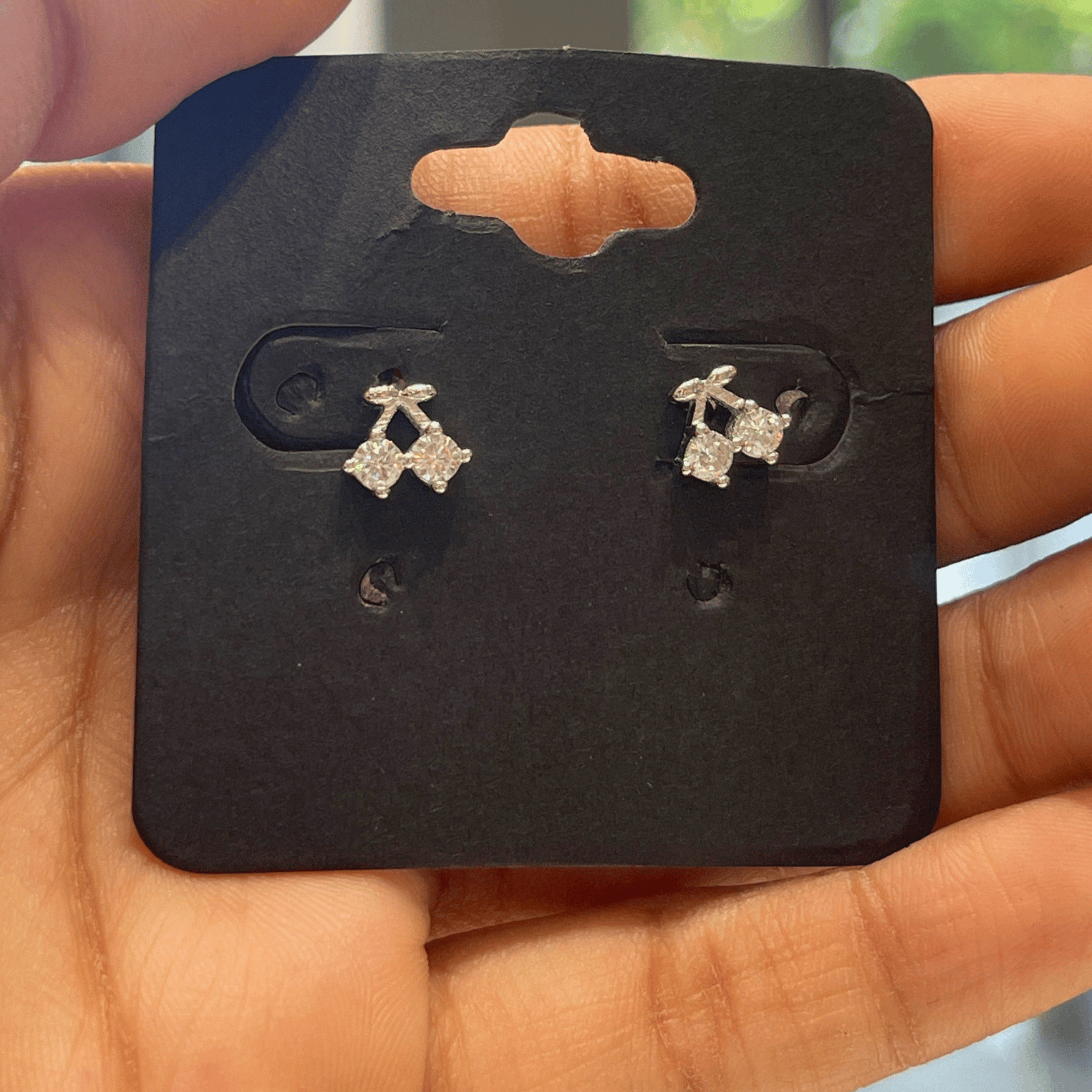 Elegant Queen Studs