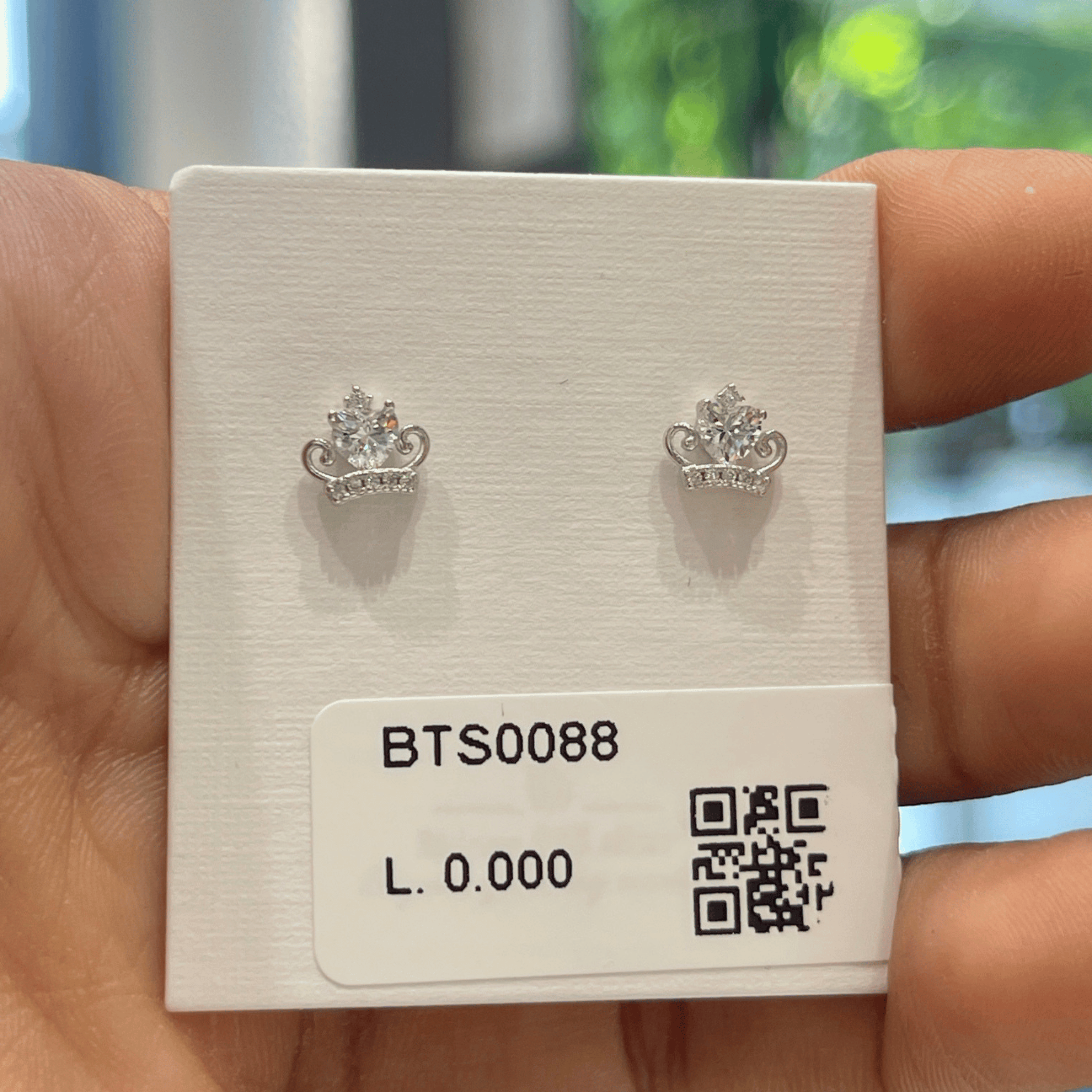 Silver Halo Studs