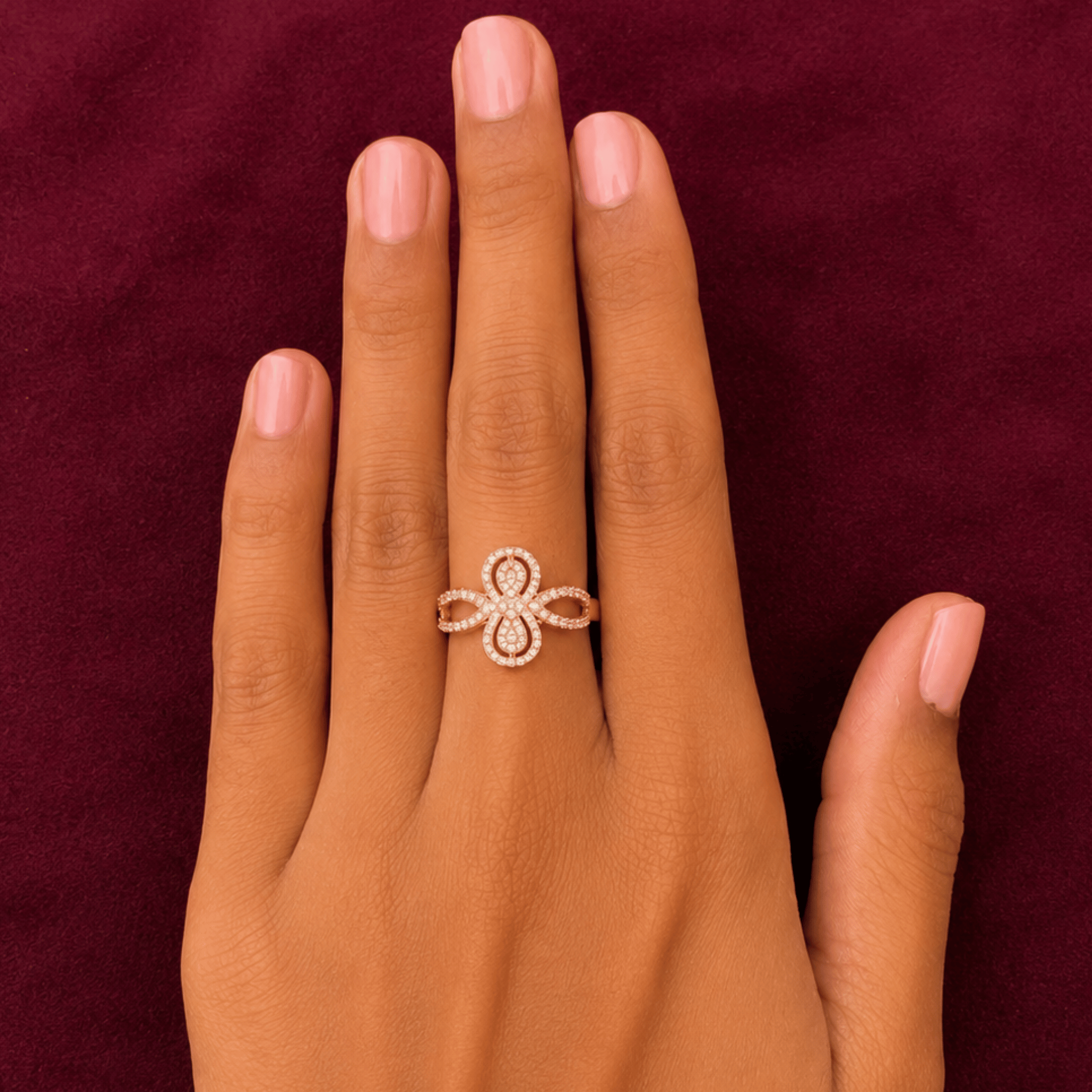 Valaria Ring