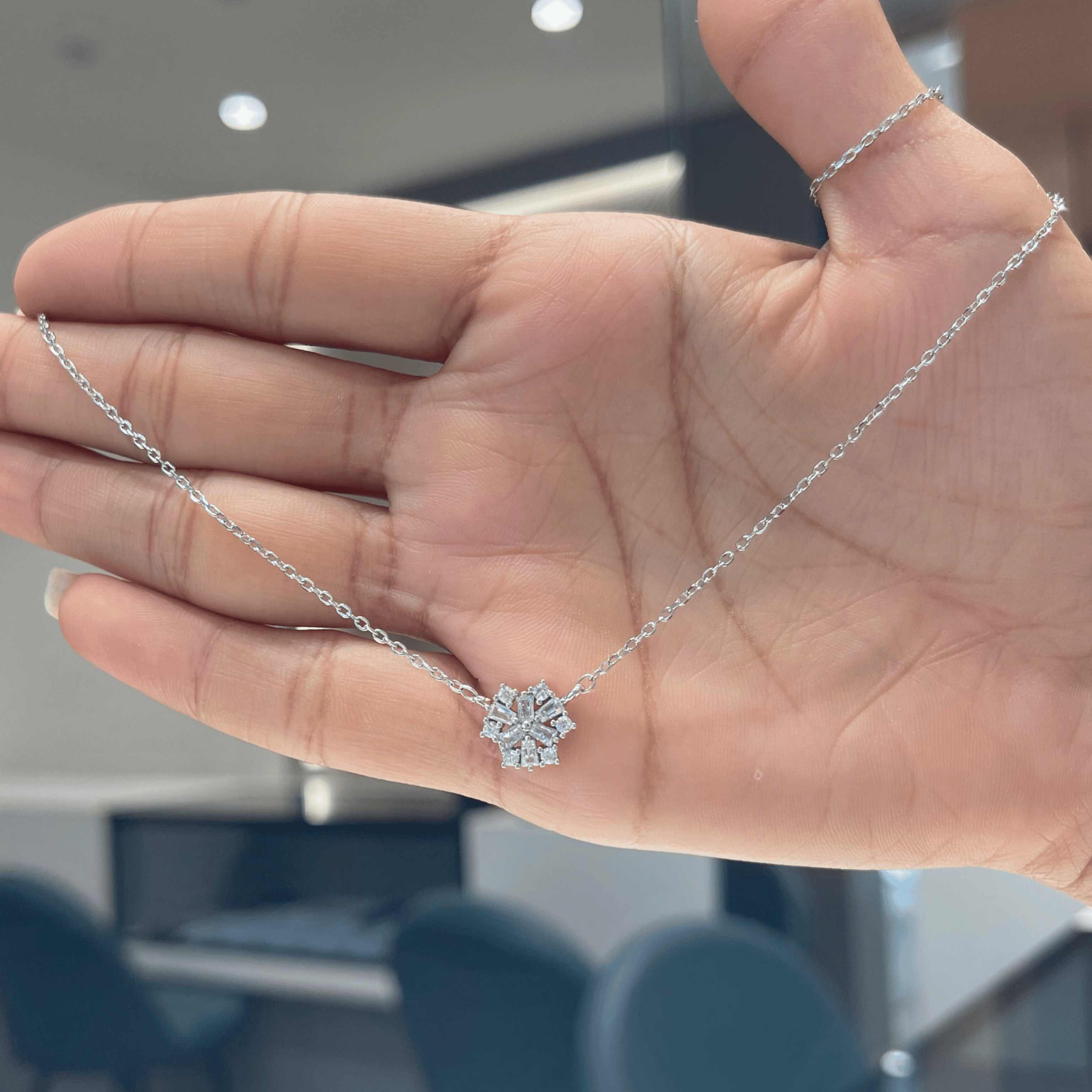 925 Silver Elegant Chain